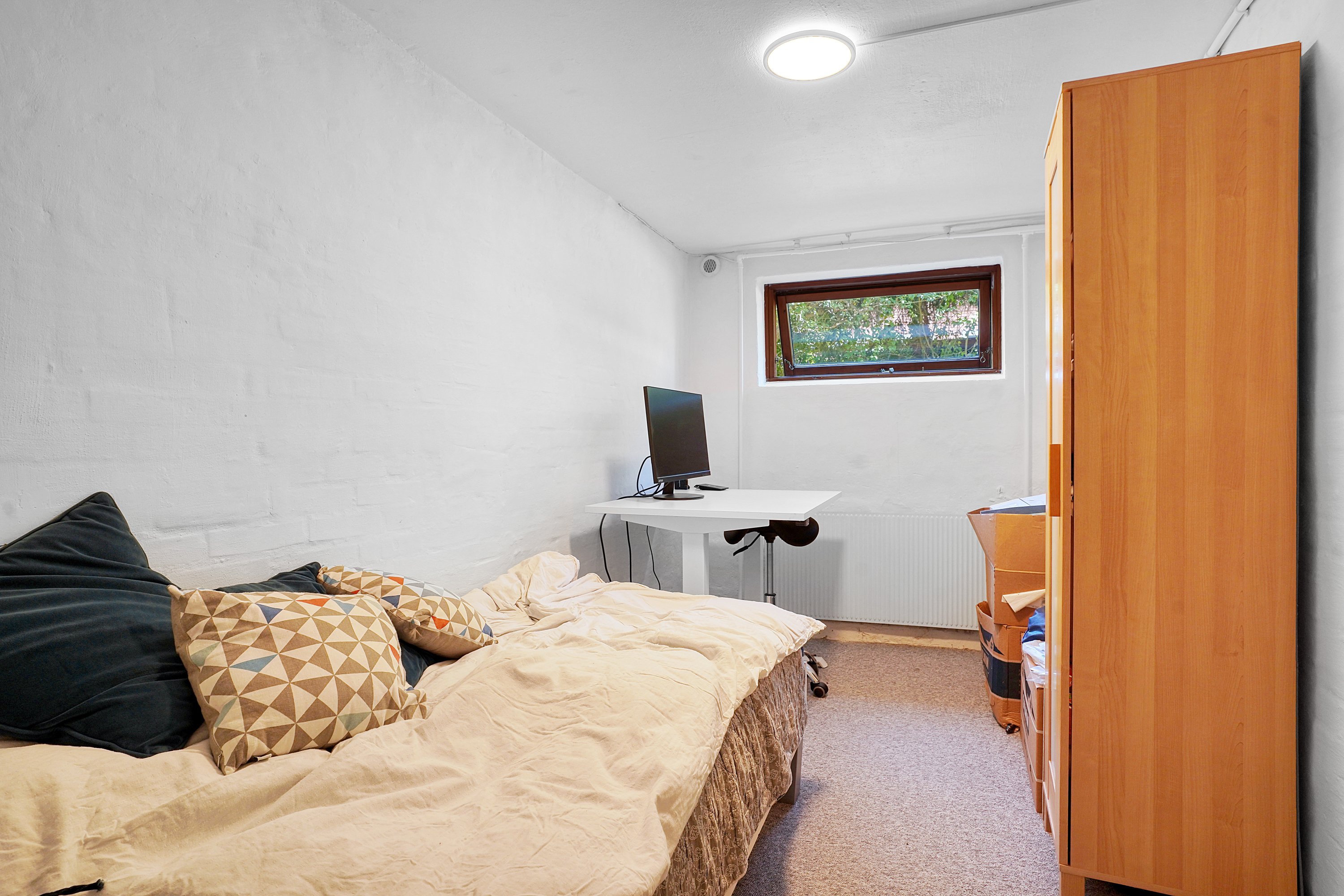 Fremhævet kælder billede i fuldskærmstilstand. Billede af Suhrs Alle 12, 3520 Farum