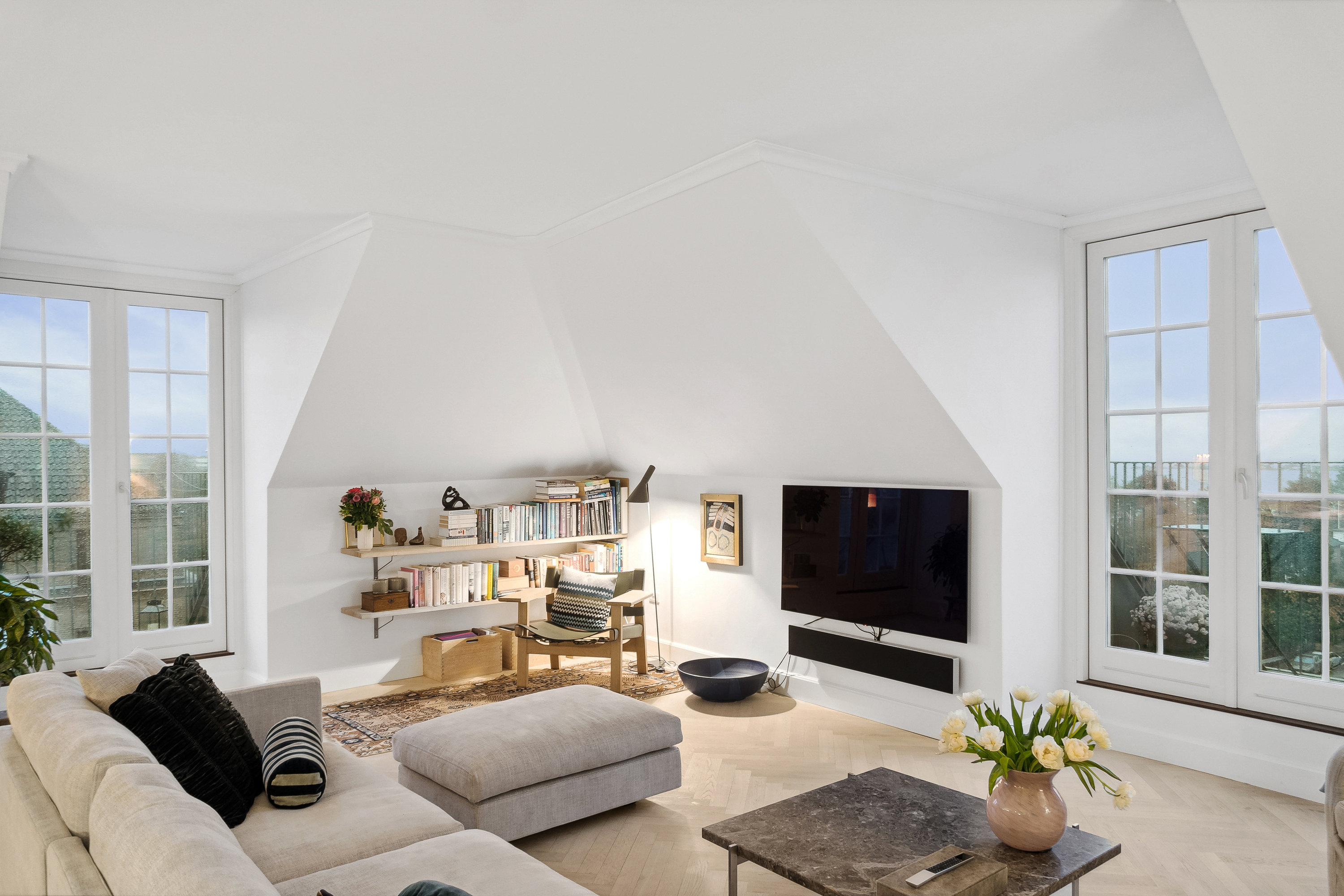 Fremhævet  billede i fuldskærmstilstand. Billede af Svanevænget 4, 4. tv., 2100 København Ø