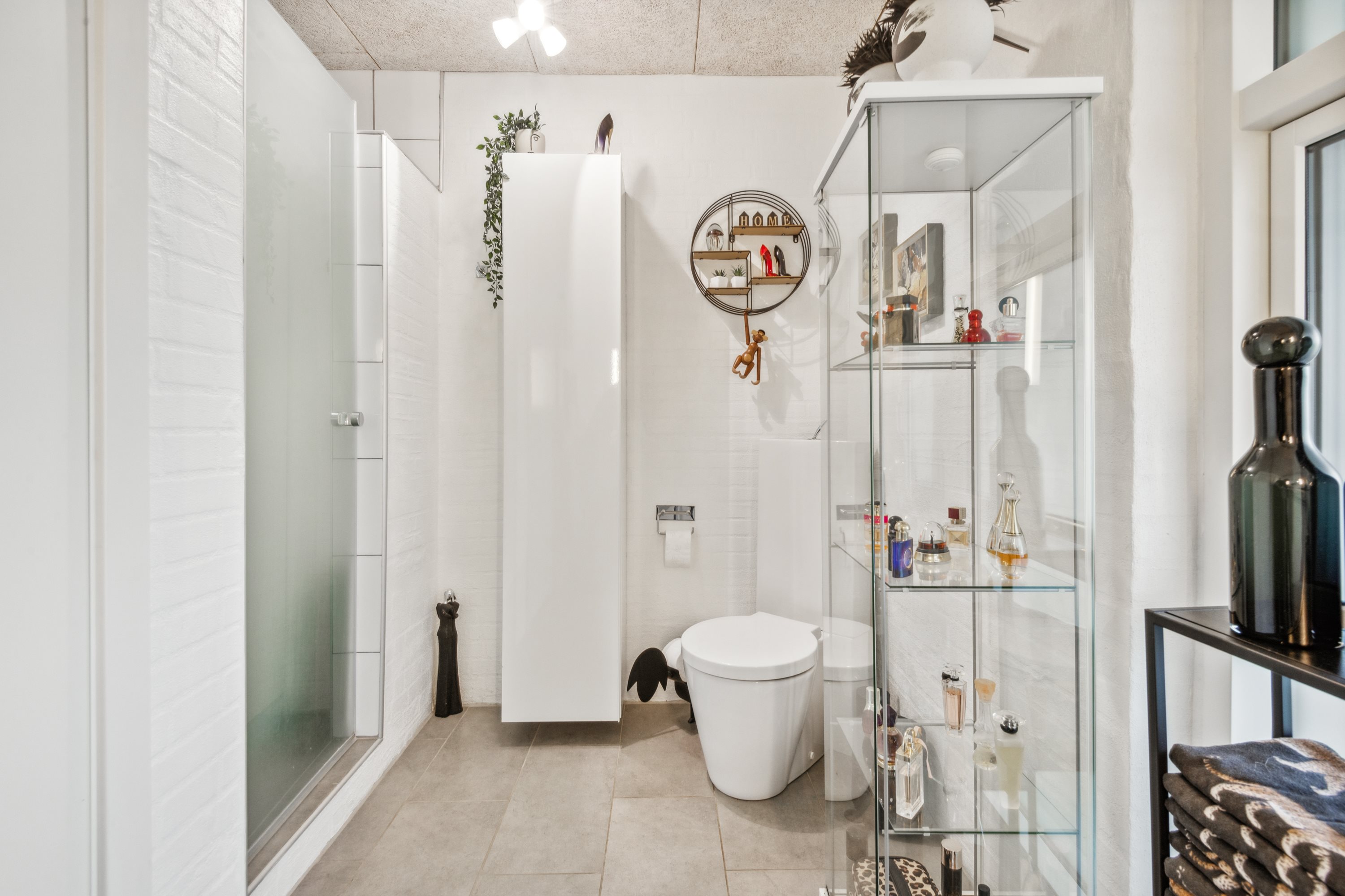 Fremhævet gang billede i fuldskærmstilstand. Billede af Gymnasieparken 1, 9000 Aalborg