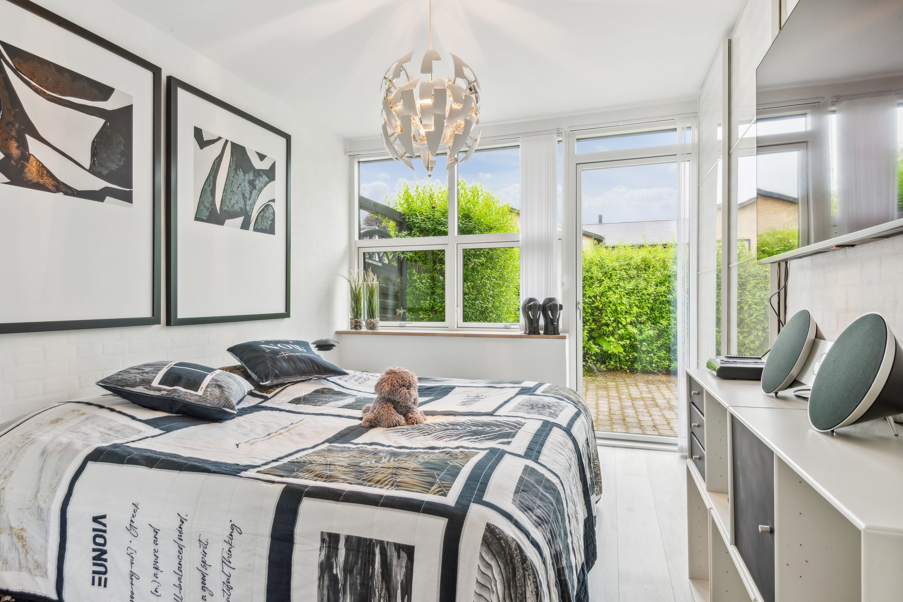 Fremhævet udestue billede i fuldskærmstilstand. Billede af Gymnasieparken 1, 9000 Aalborg