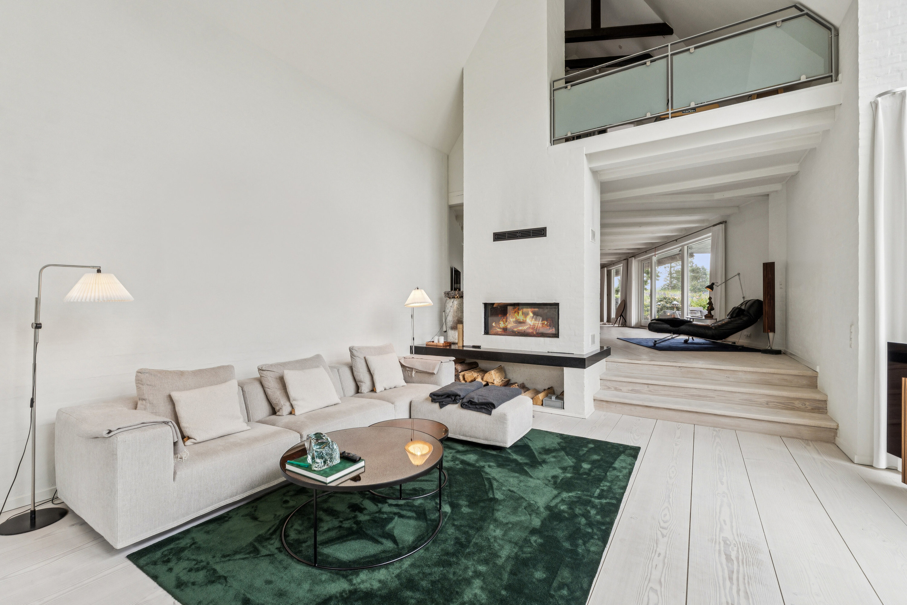 Fremhævet stue billede i fuldskærmstilstand. Billede af Teglværksvej 60, Mygdal, 9800 Hjørring