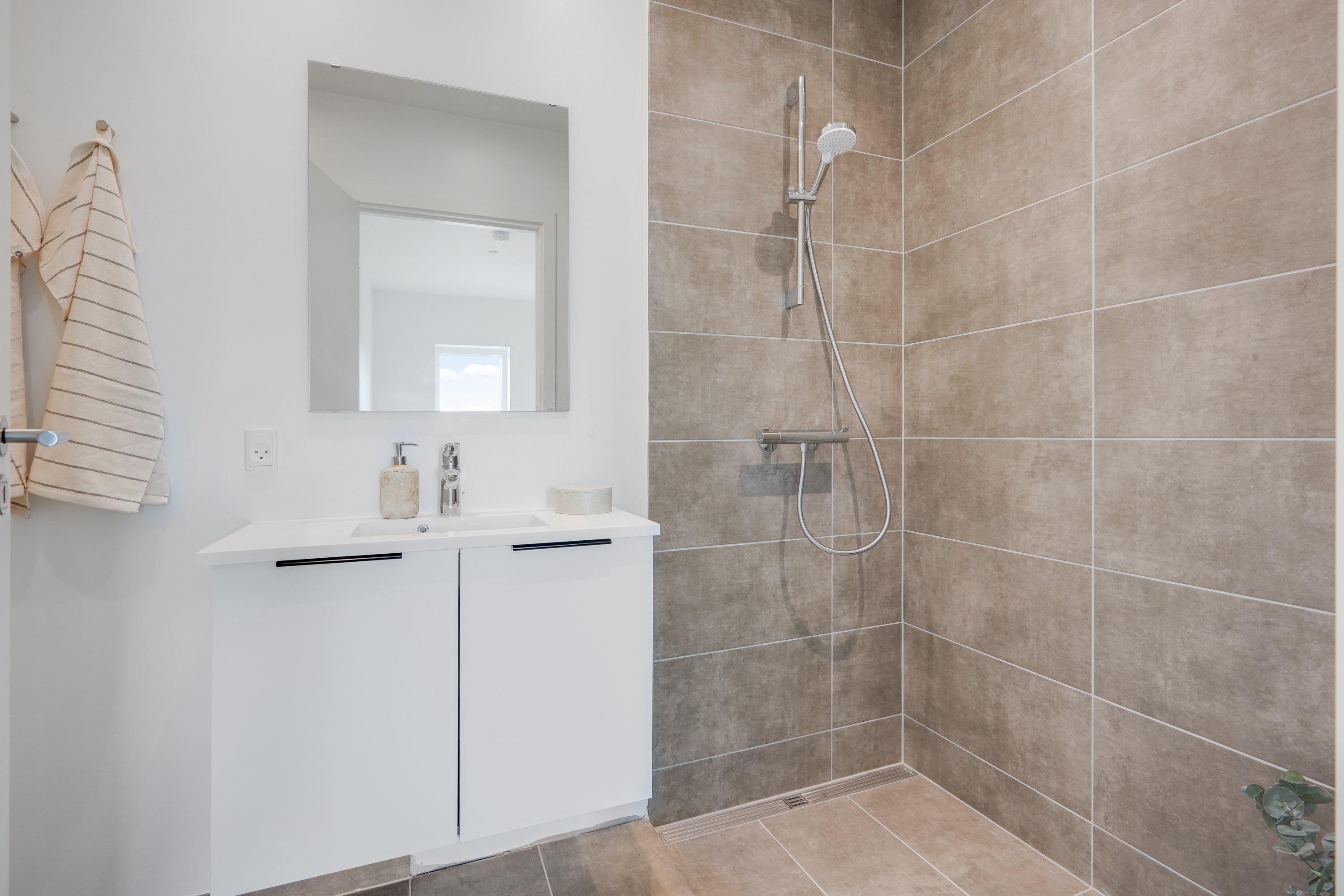 Fremhævet andet billede i fuldskærmstilstand. Billede af Avlsgårdsvænget 25, 5800 Nyborg