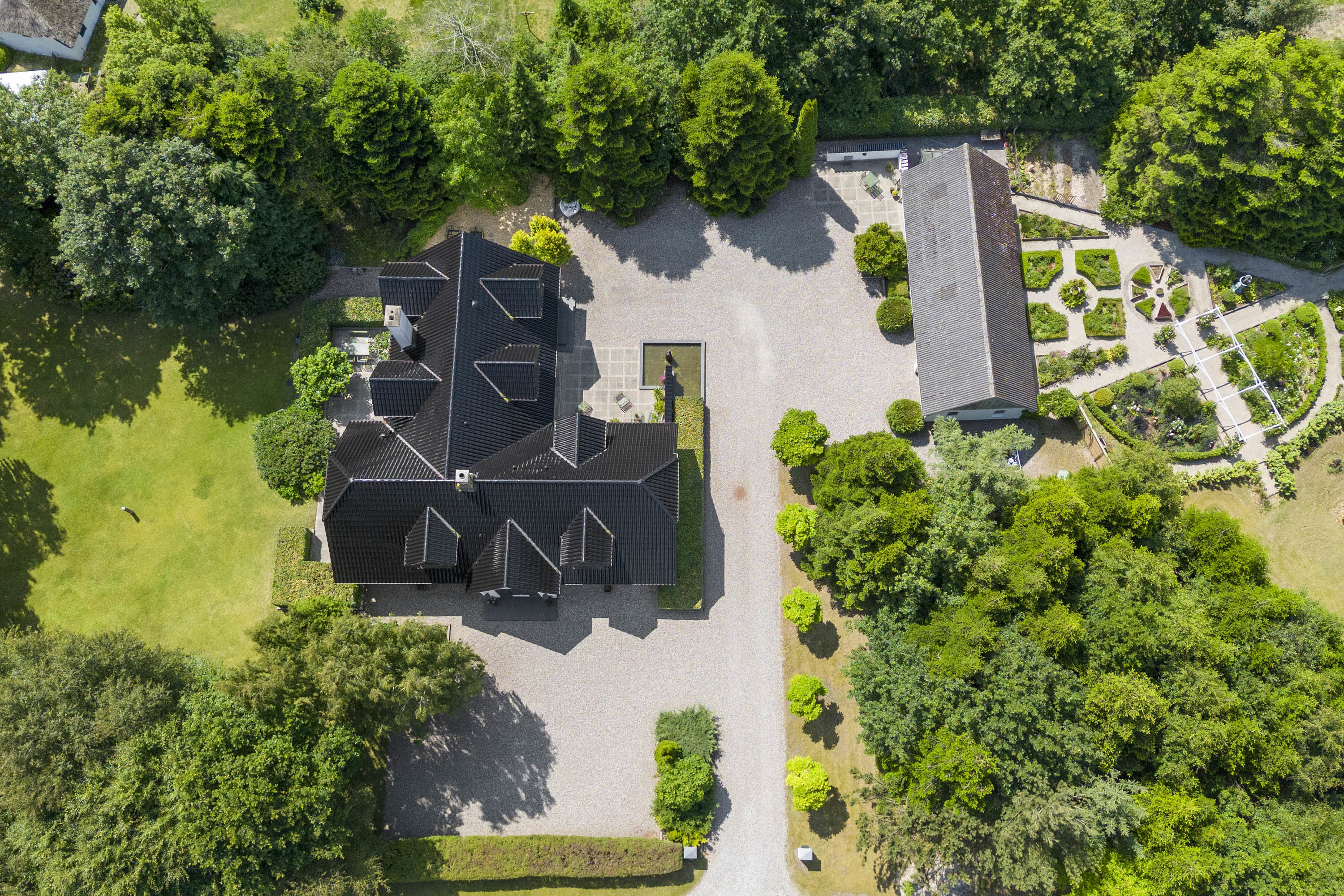 Fremhævet luftfoto billede i fuldskærmstilstand. Billede af Lounsvej 19, Lovns, 9640 Farsø