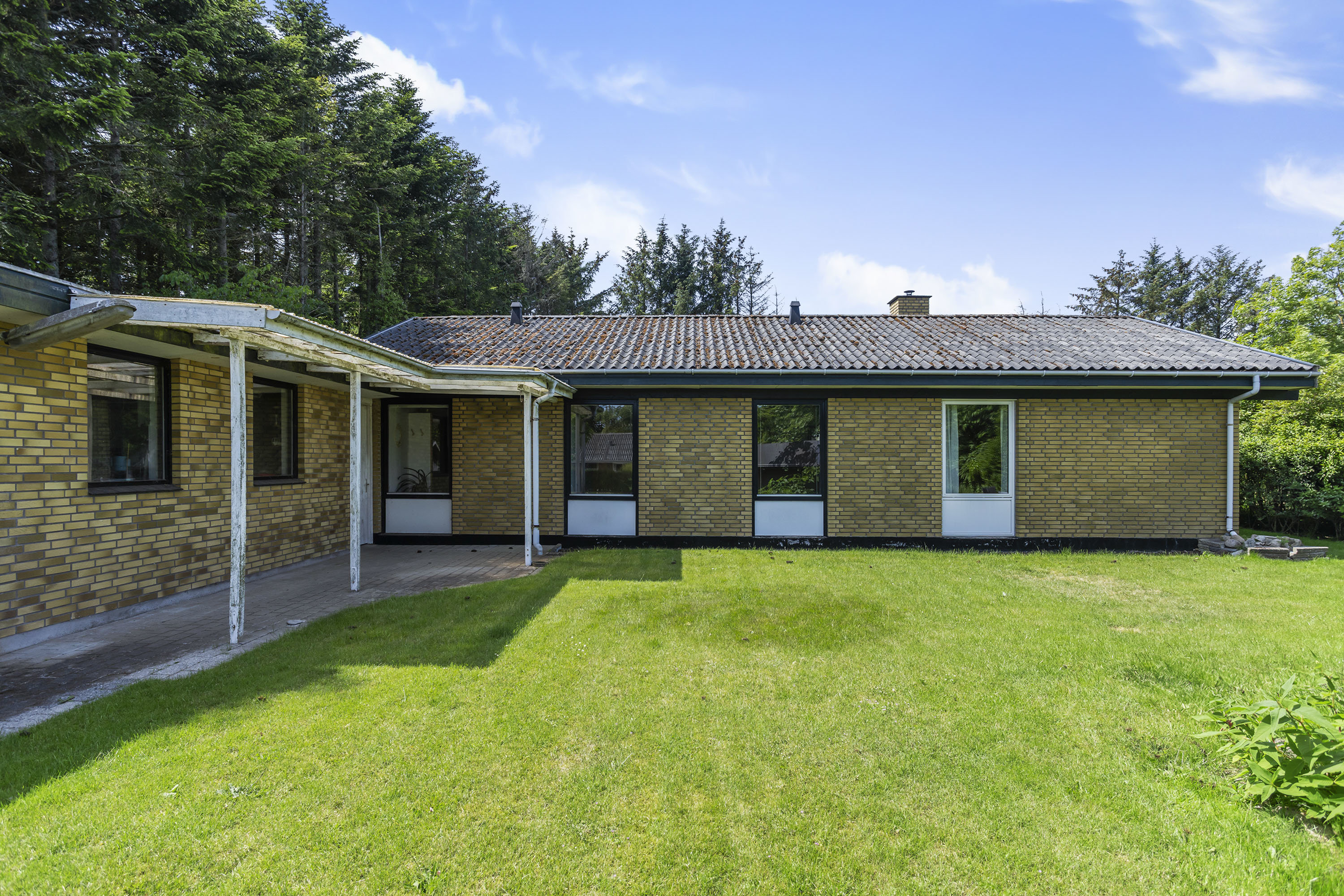 Fremhævet ejendommen billede i fuldskærmstilstand. Billede af Møllevej 13, Lyngså, 9300 Sæby