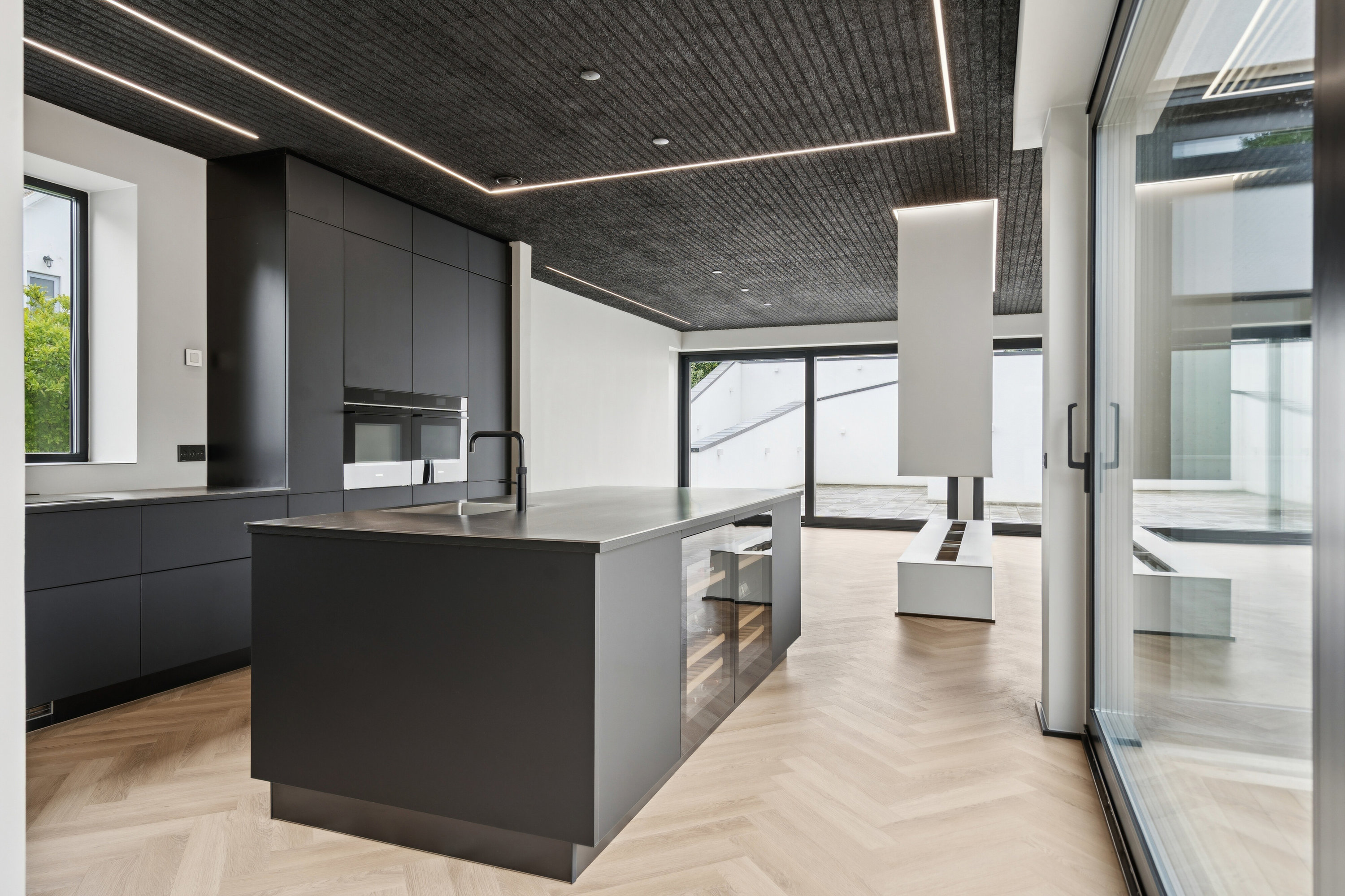 Fremhævet køkken billede i fuldskærmstilstand. Billede af Højløkke Allé 41, Næsby, 5270 Odense N