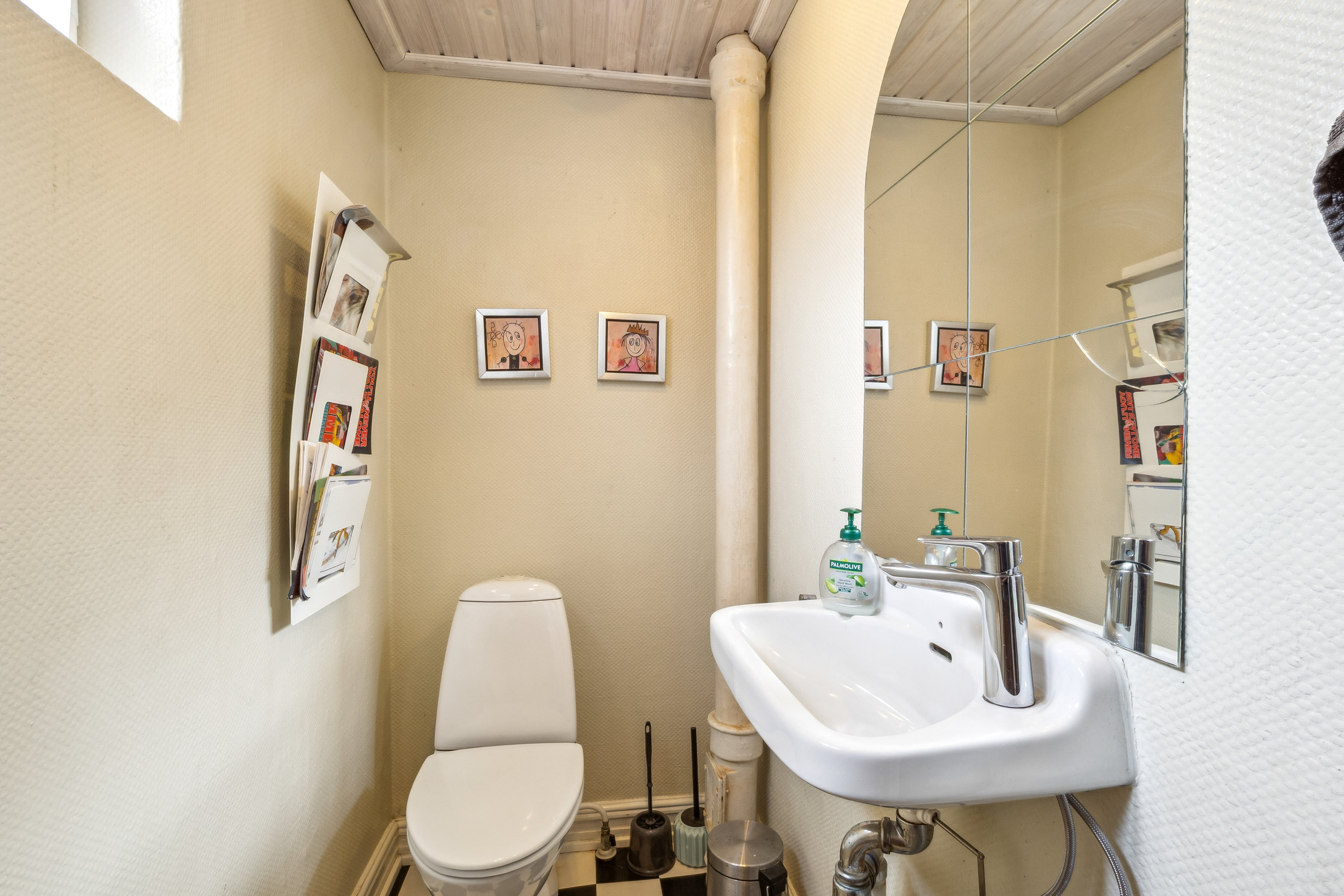 Fremhævet badeværelse billede i fuldskærmstilstand. Billede af Kompagnigade 18, 7800 Skive