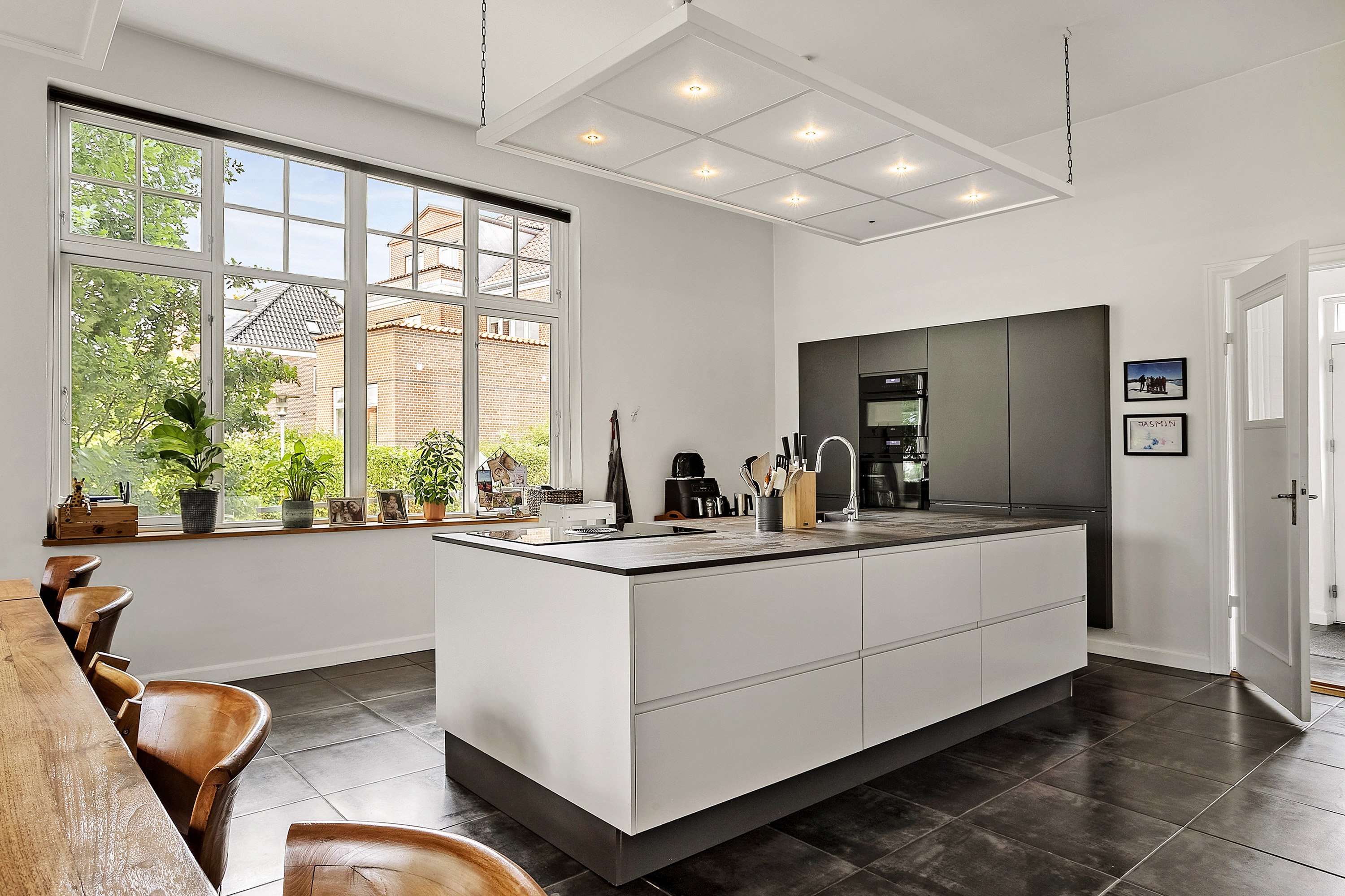 Fremhævet spisestue billede i fuldskærmstilstand. Billede af Aastrupvej 65A, 6100 Haderslev