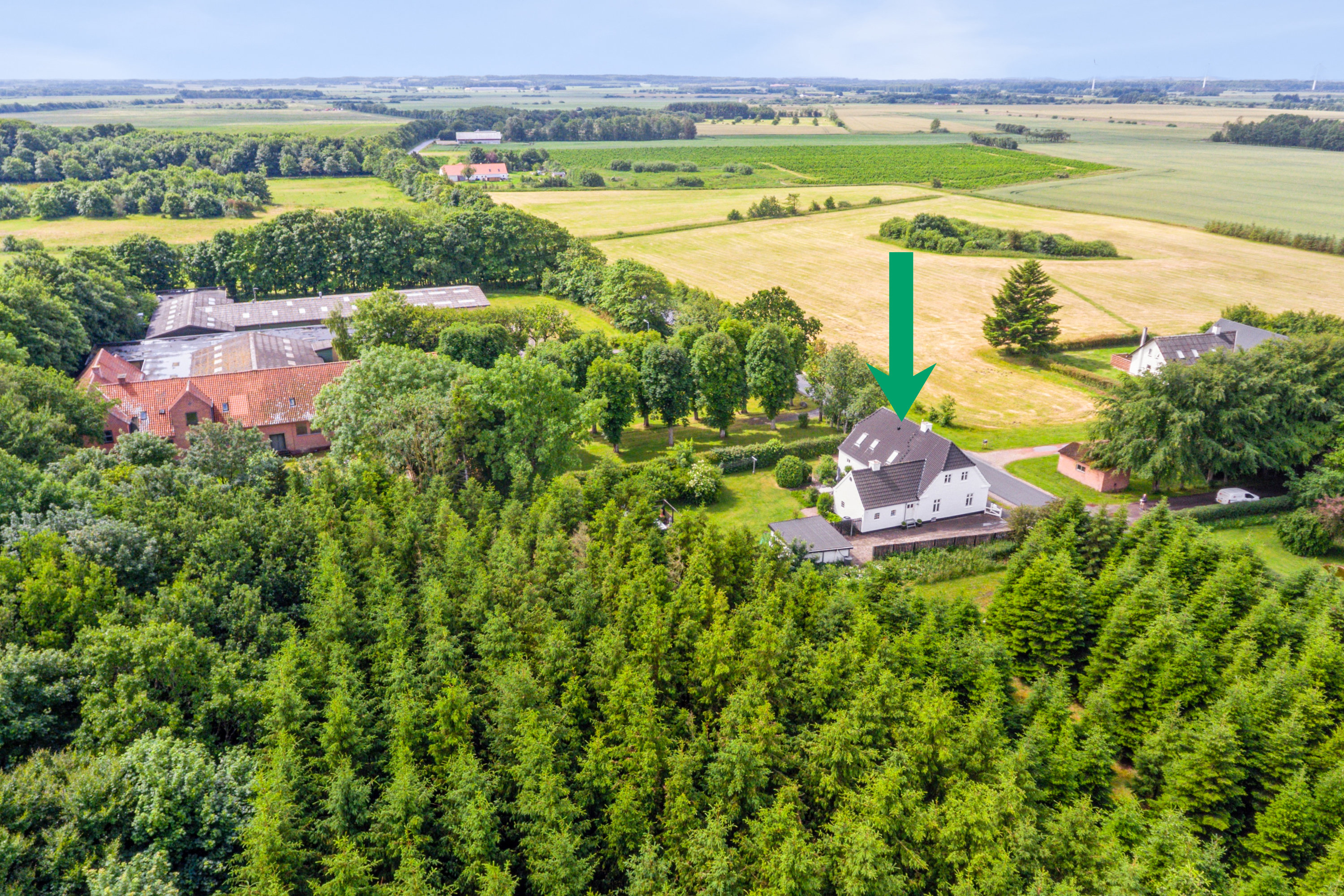 Fremhævet luftfoto billede i fuldskærmstilstand. Billede af V Hassingvej 31, 9320 Hjallerup
