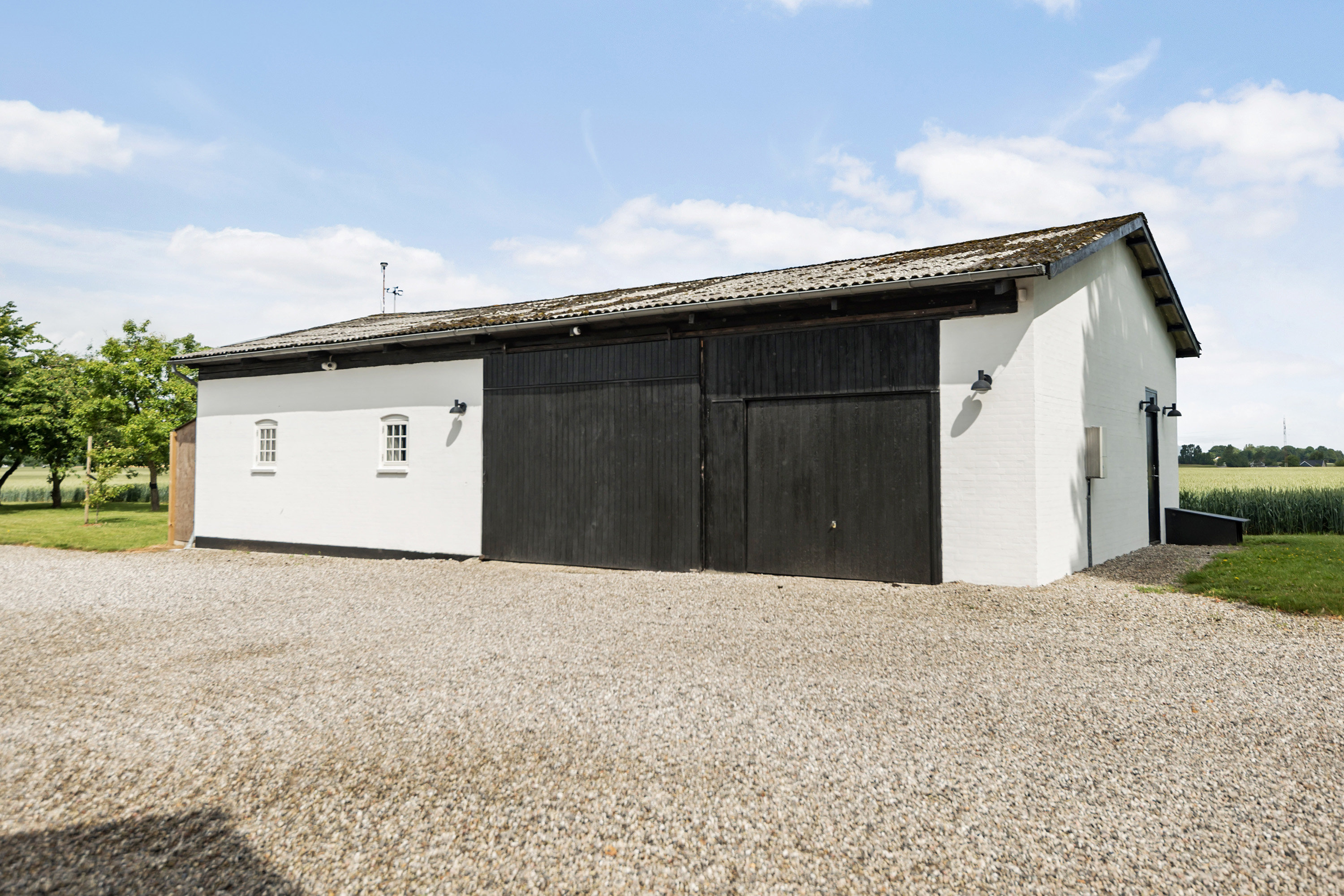 Fremhævet ejendommen billede i fuldskærmstilstand. Billede af Hedemarksvej 18, Fensten, 8300 Odder