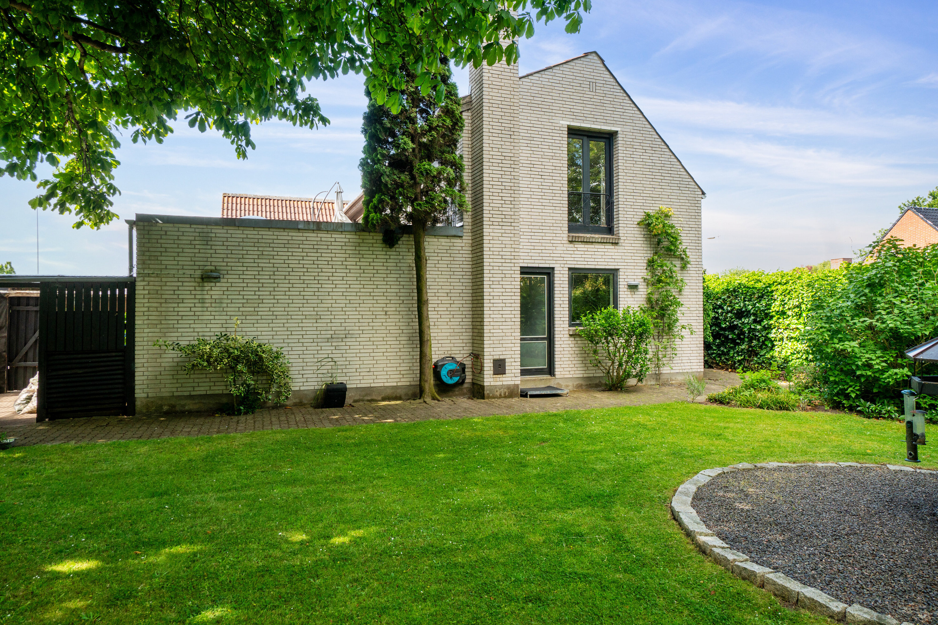 Fremhævet set fra haven billede i fuldskærmstilstand. Billede af Slagelsevej 147, 4400 Kalundborg