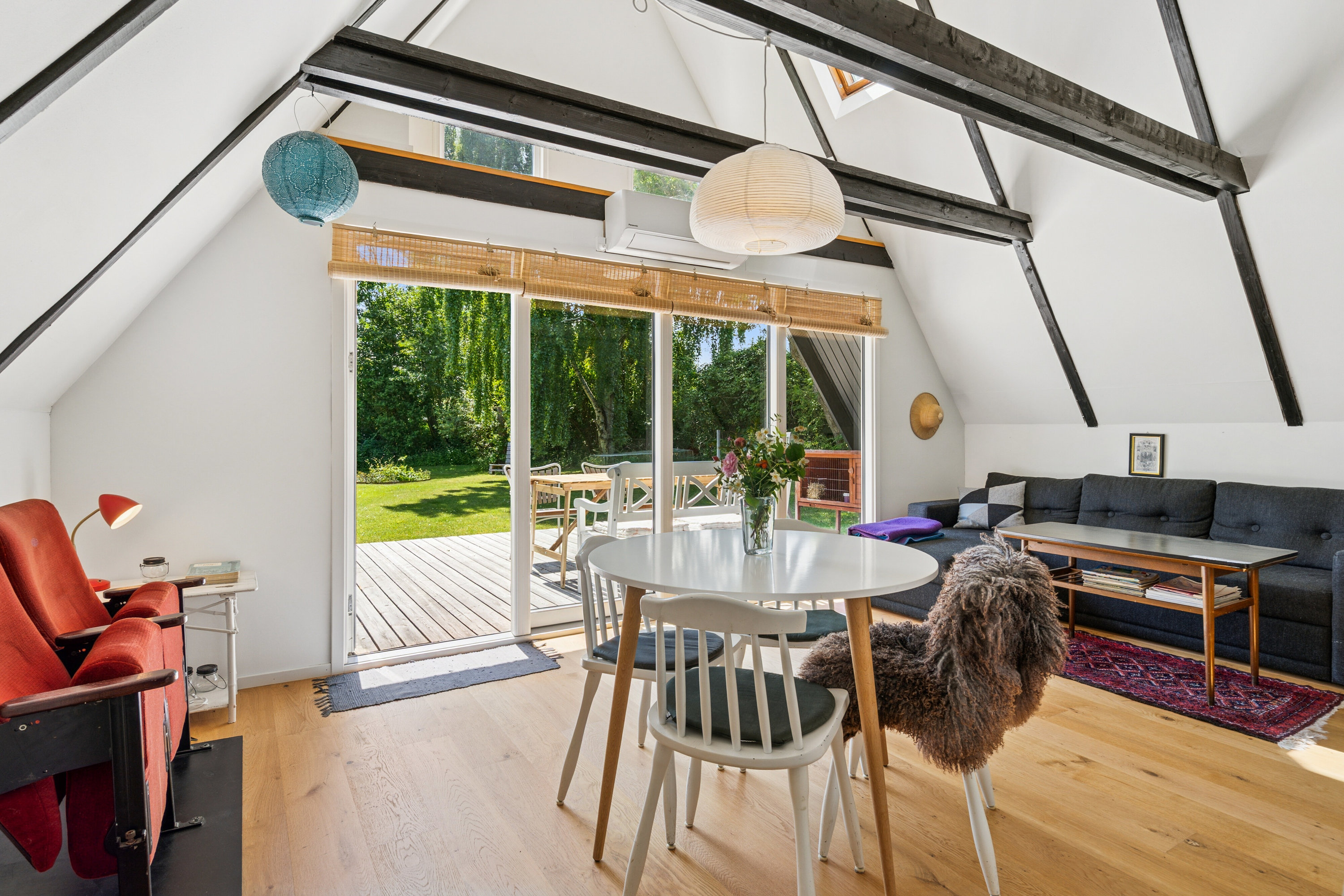 Fremhævet stue billede i fuldskærmstilstand. Billede af Rødhalsevej 6, Ll Kongsmark, 4200 Slagelse