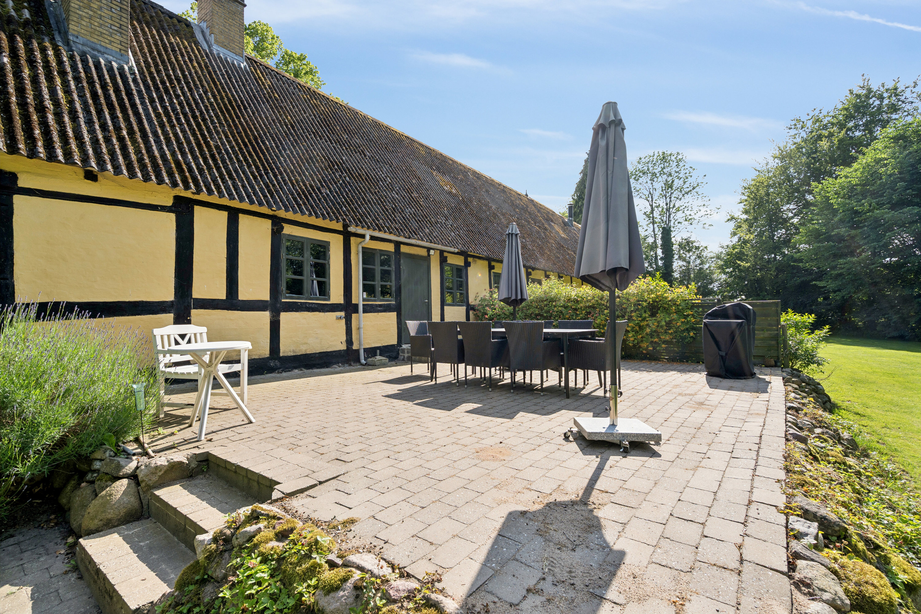 Fremhævet terrasse billede i fuldskærmstilstand. Billede af Sallinge Ågade 14, Sallinge, 5750 Ringe