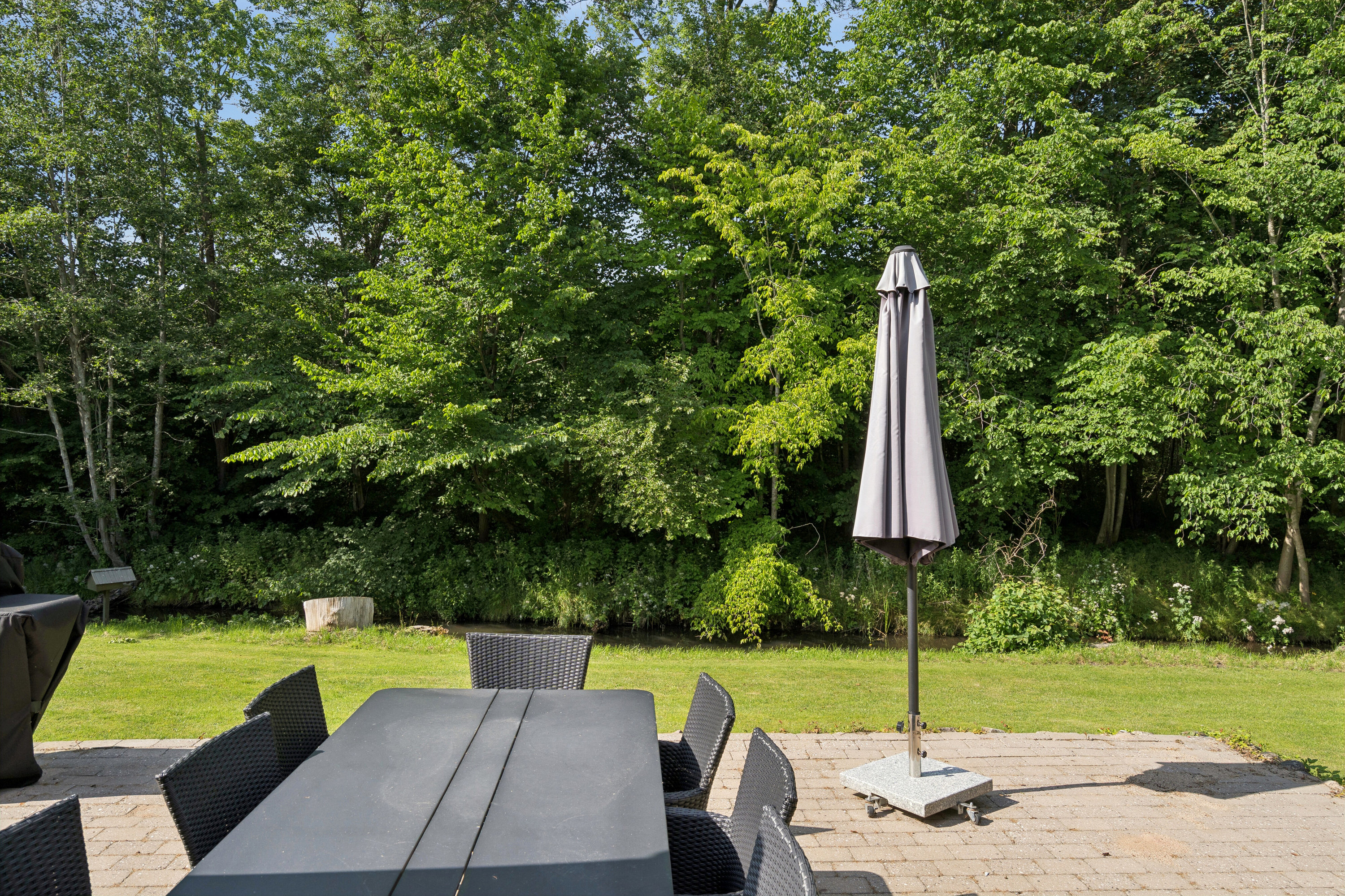 Fremhævet terrasse billede i fuldskærmstilstand. Billede af Sallinge Ågade 14, Sallinge, 5750 Ringe