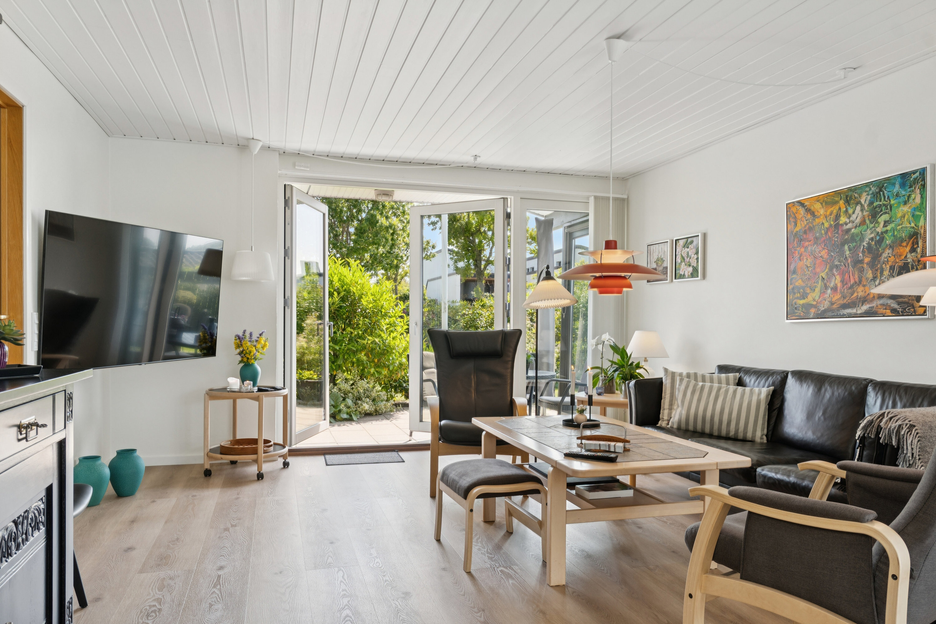 Fremhævet stue billede i fuldskærmstilstand. Billede af Digesmuttevej 7, 9800 Hjørring