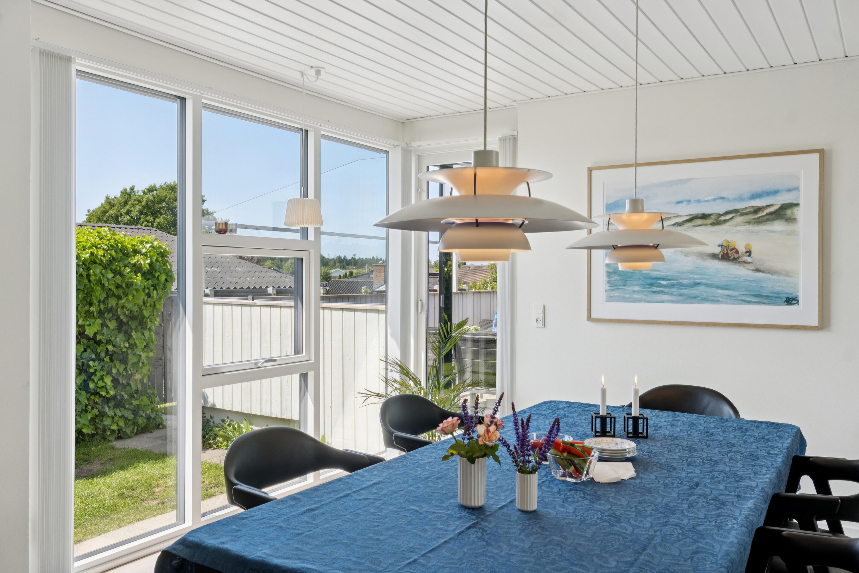 Fremhævet stue billede i fuldskærmstilstand. Billede af Digesmuttevej 7, 9800 Hjørring