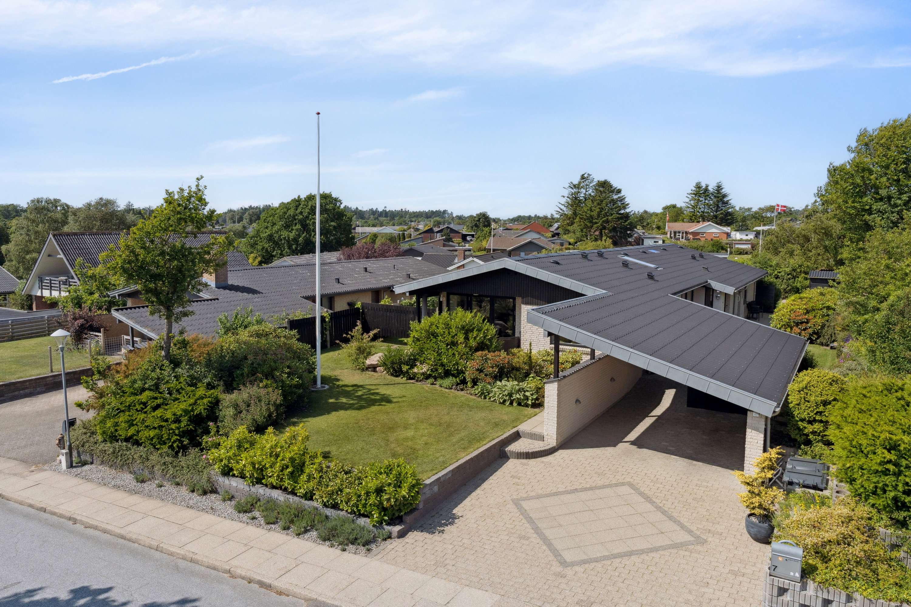 Miniaturebillede 2: ejendommen. Billede af Digesmuttevej 7, 9800 Hjørring