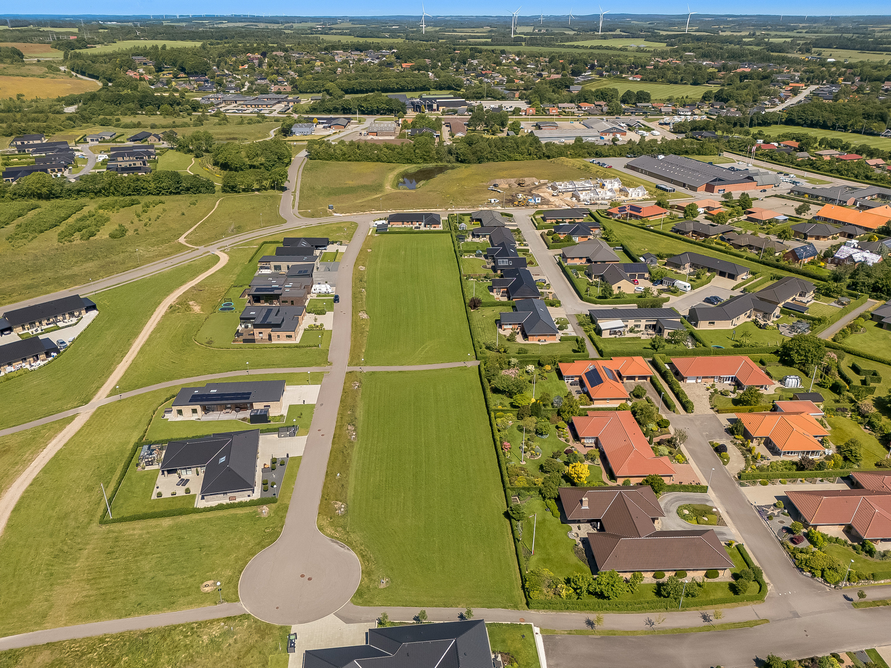 Fremhævet luftfoto billede i fuldskærmstilstand. Billede af Højsageralle 17, 6920 Videbæk