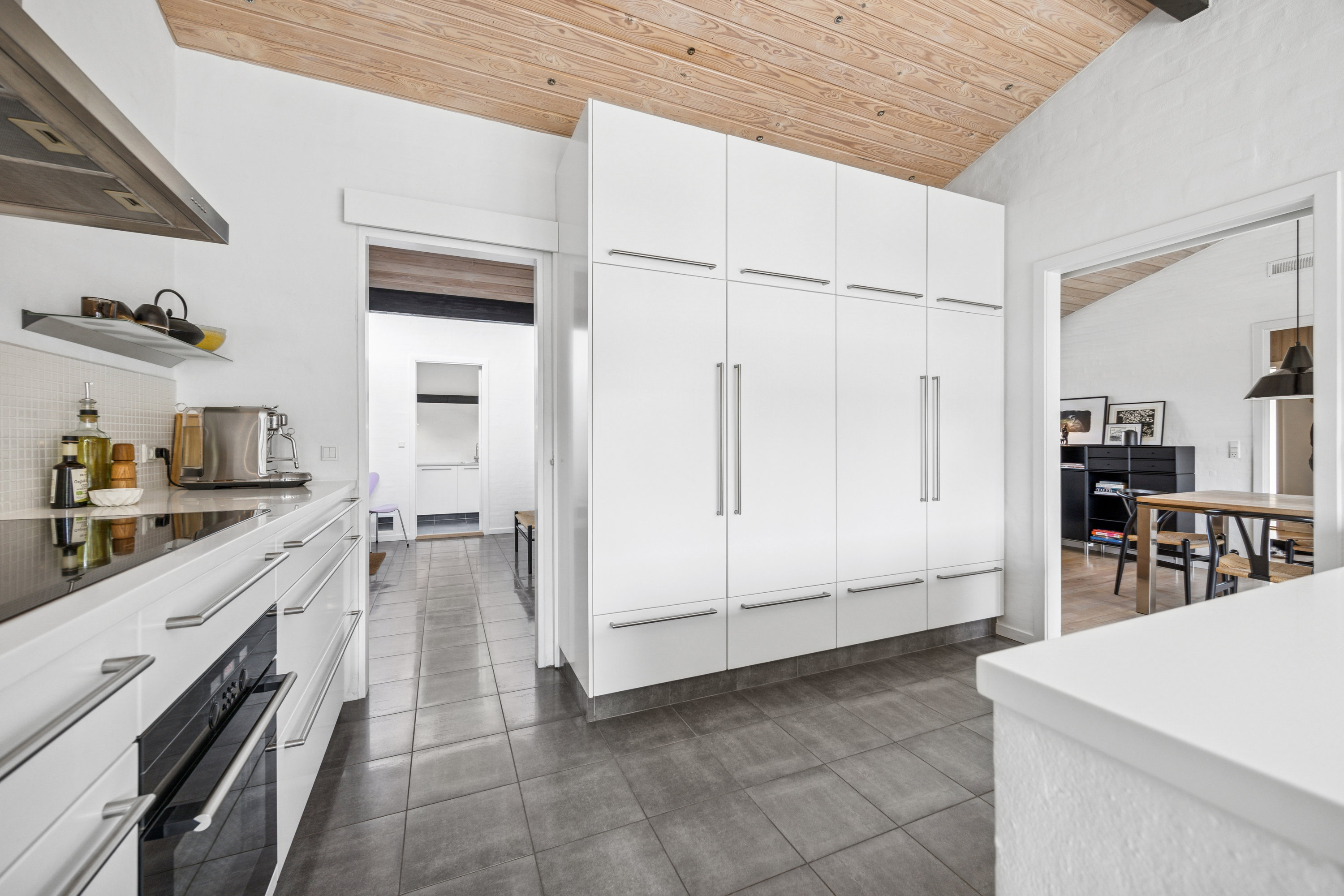 Fremhævet køkken billede i fuldskærmstilstand. Billede af Rødslet 8, 9430 Vadum