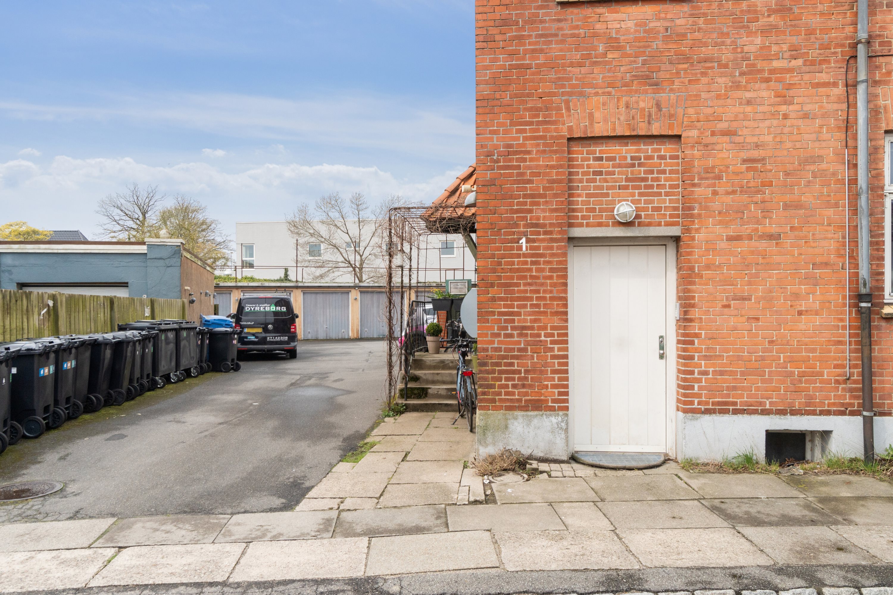 Fremhævet udendørs billede i fuldskærmstilstand. Billede af Skjoldborgsvej 1, 2., Næsby, 5270 Odense N