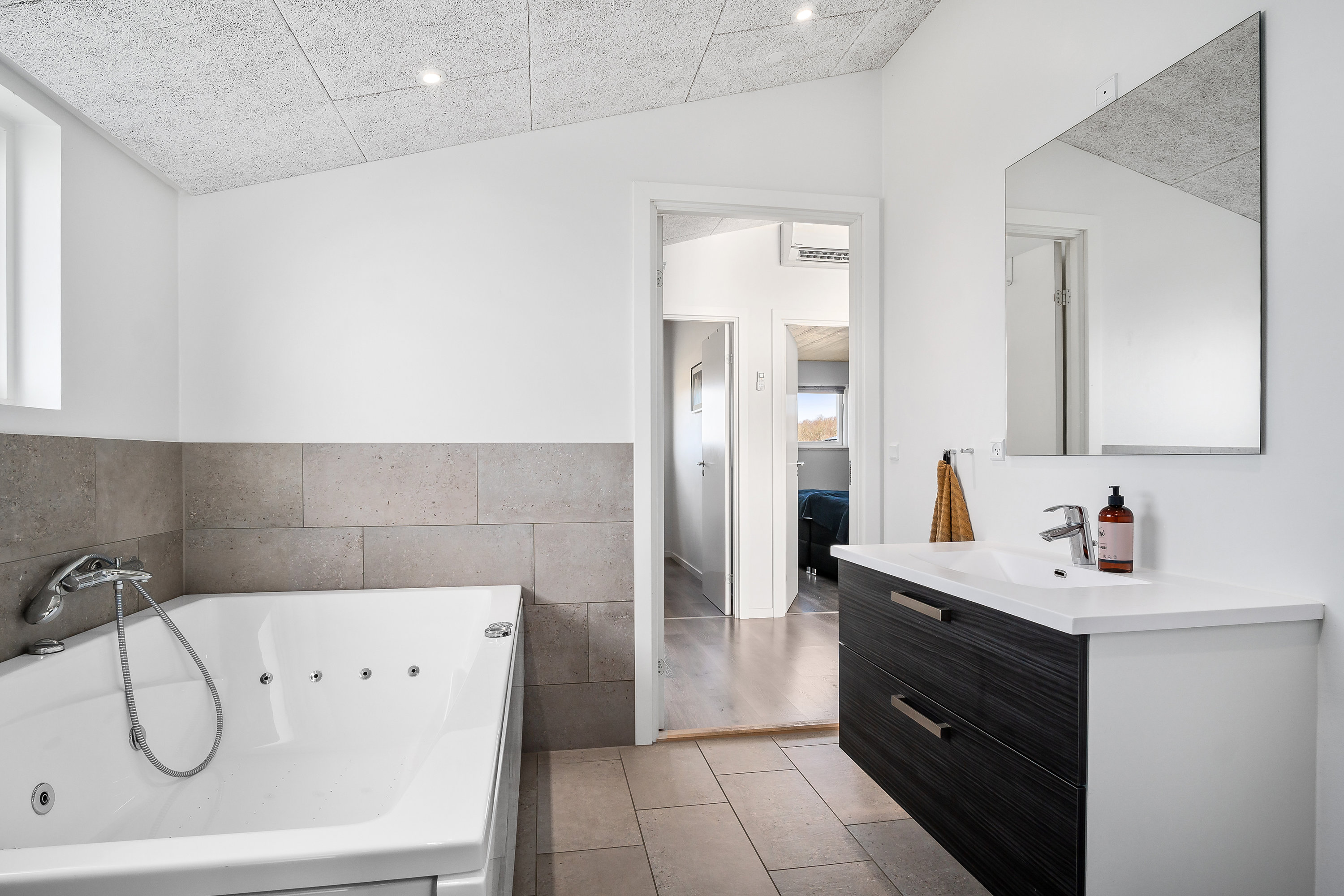 Fremhævet  billede i fuldskærmstilstand. Billede af Søborgen 4, Vilstrup, 6100 Haderslev