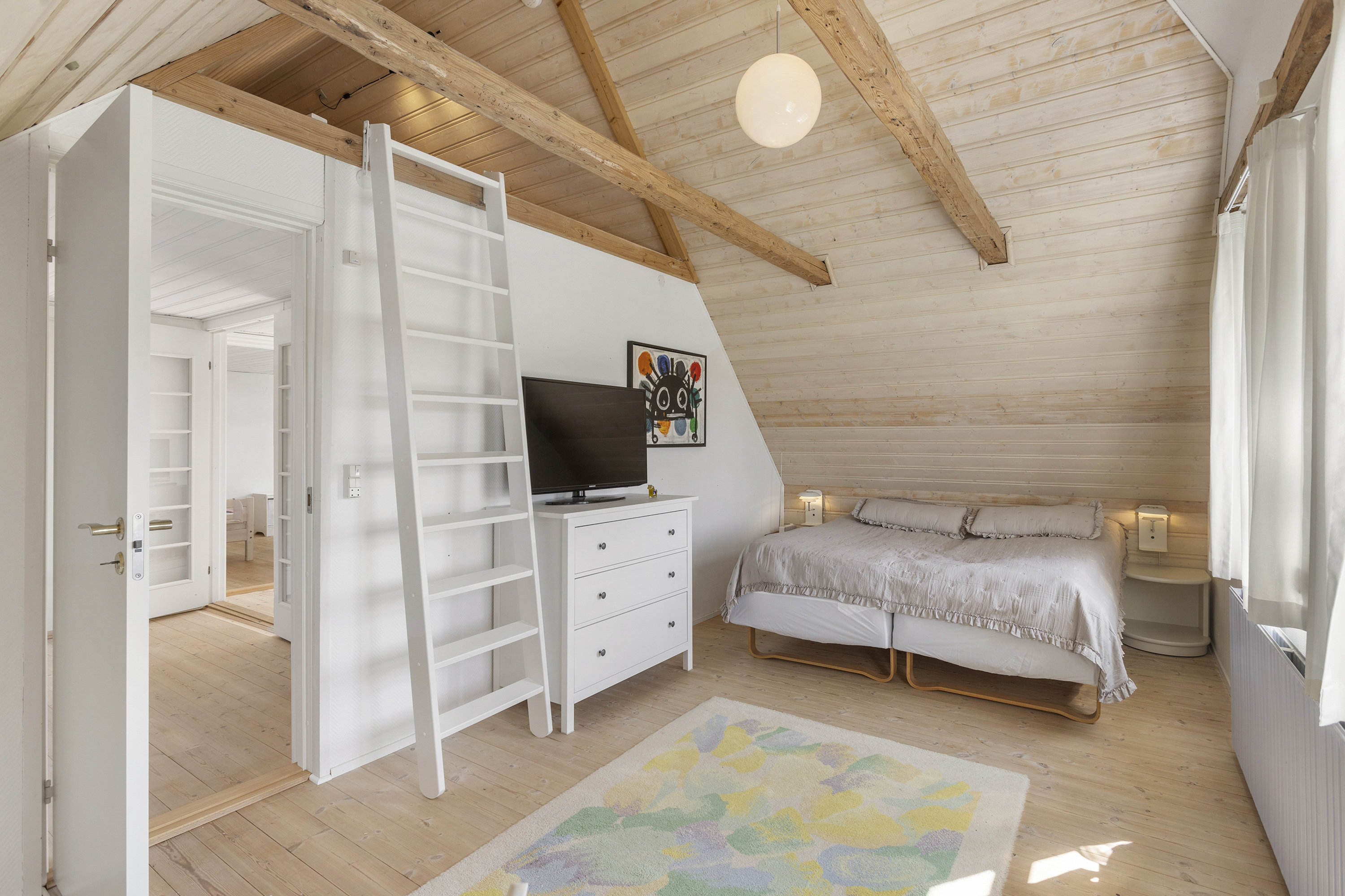 Fremhævet værelse billede i fuldskærmstilstand. Billede af Nørtvedvej 8, 9970 Strandby