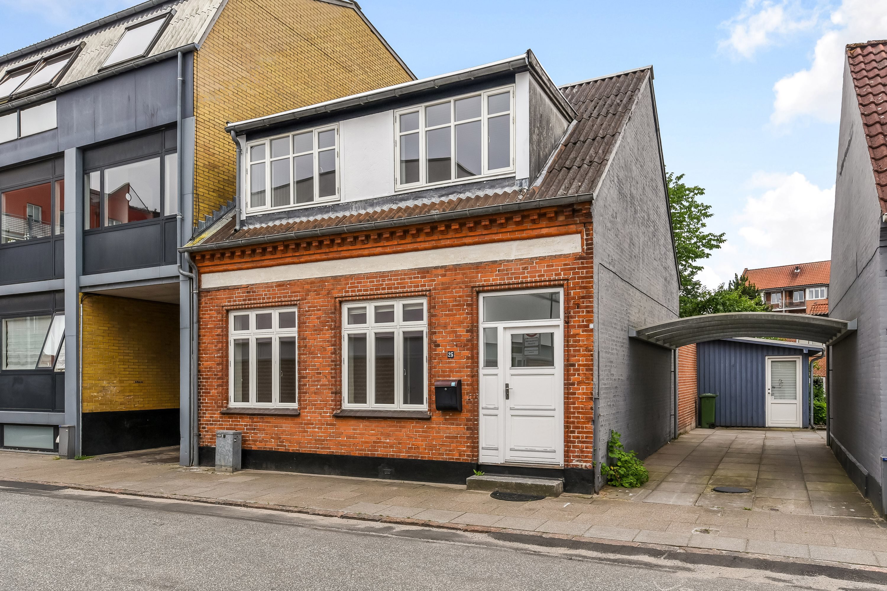 Fremhævet  billede i fuldskærmstilstand. Billede af Møllegade 25, 8600 Silkeborg