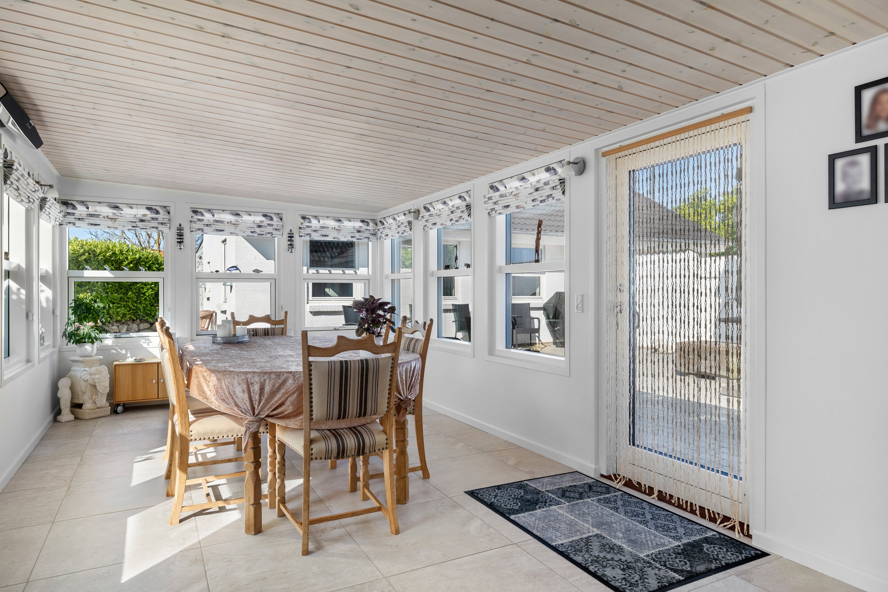 Fremhævet stue billede i fuldskærmstilstand. Billede af Assensvej 491, Faldsled, 5642 Millinge