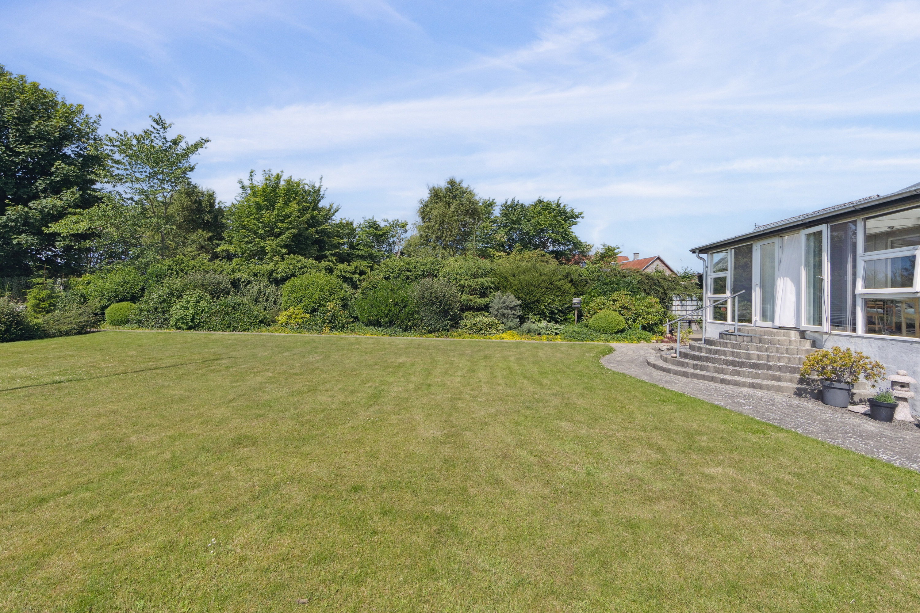 Fremhævet set fra haven billede i fuldskærmstilstand. Billede af Limfjordsgade 10, Koldby, 7752 Snedsted