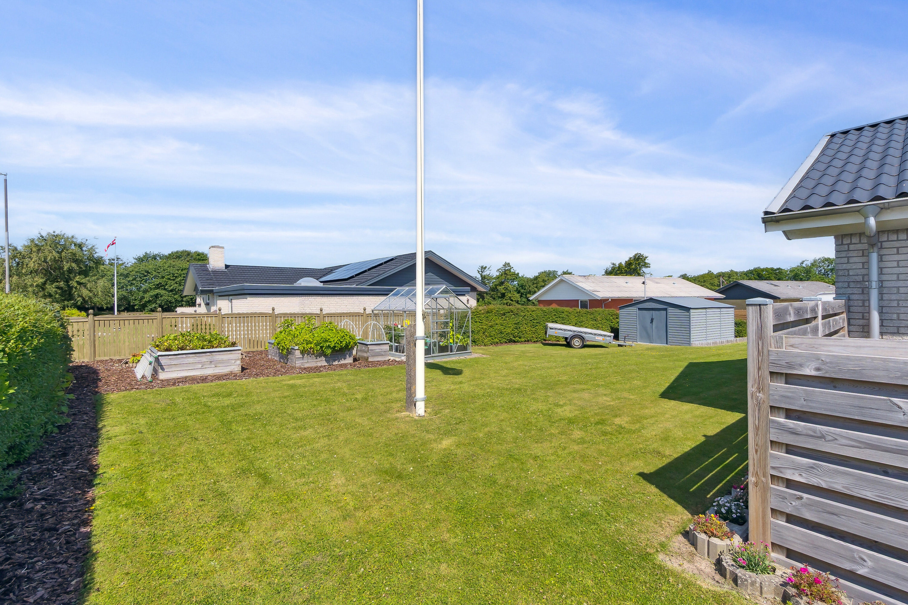 Fremhævet udendørs billede i fuldskærmstilstand. Billede af Degnebakken 23, 7760 Hurup Thy