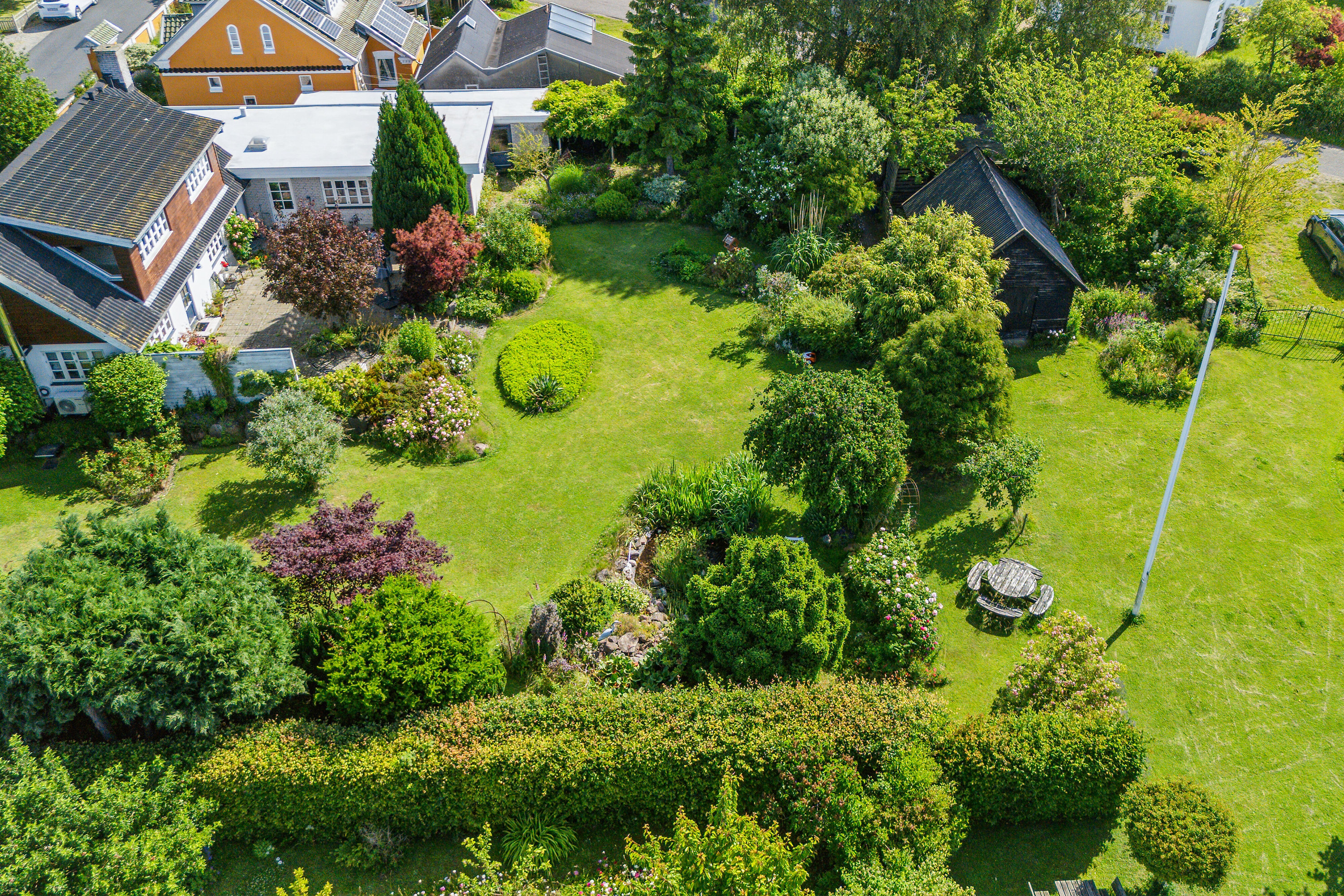 Fremhævet luftfoto billede i fuldskærmstilstand. Billede af Fjællebrovejen 35, Fjællebroen, 5762 Vester Skerninge
