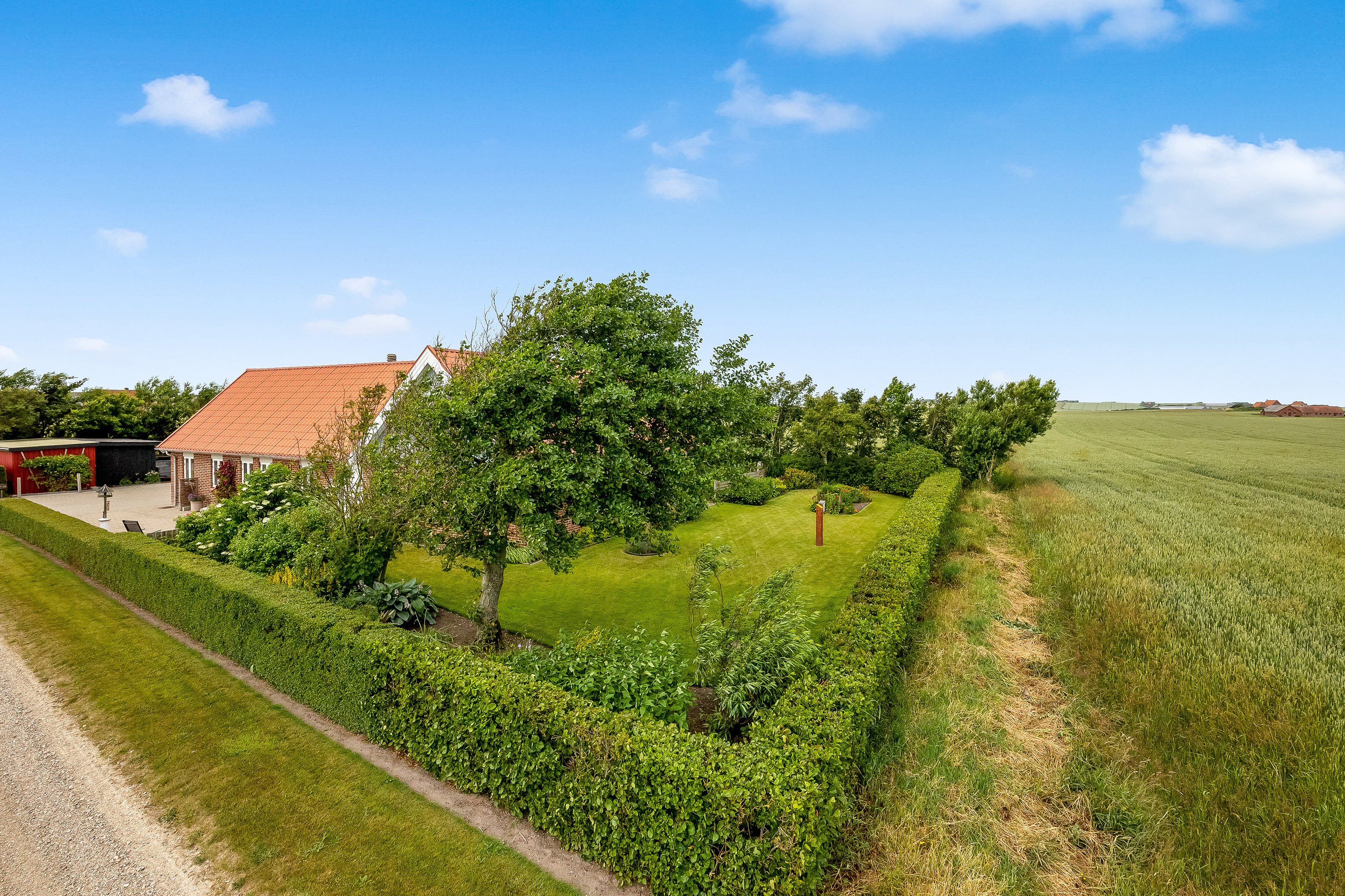 Fremhævet ejendommen billede i fuldskærmstilstand. Billede af Toelbjergvej 13, Hove, 7620 Lemvig