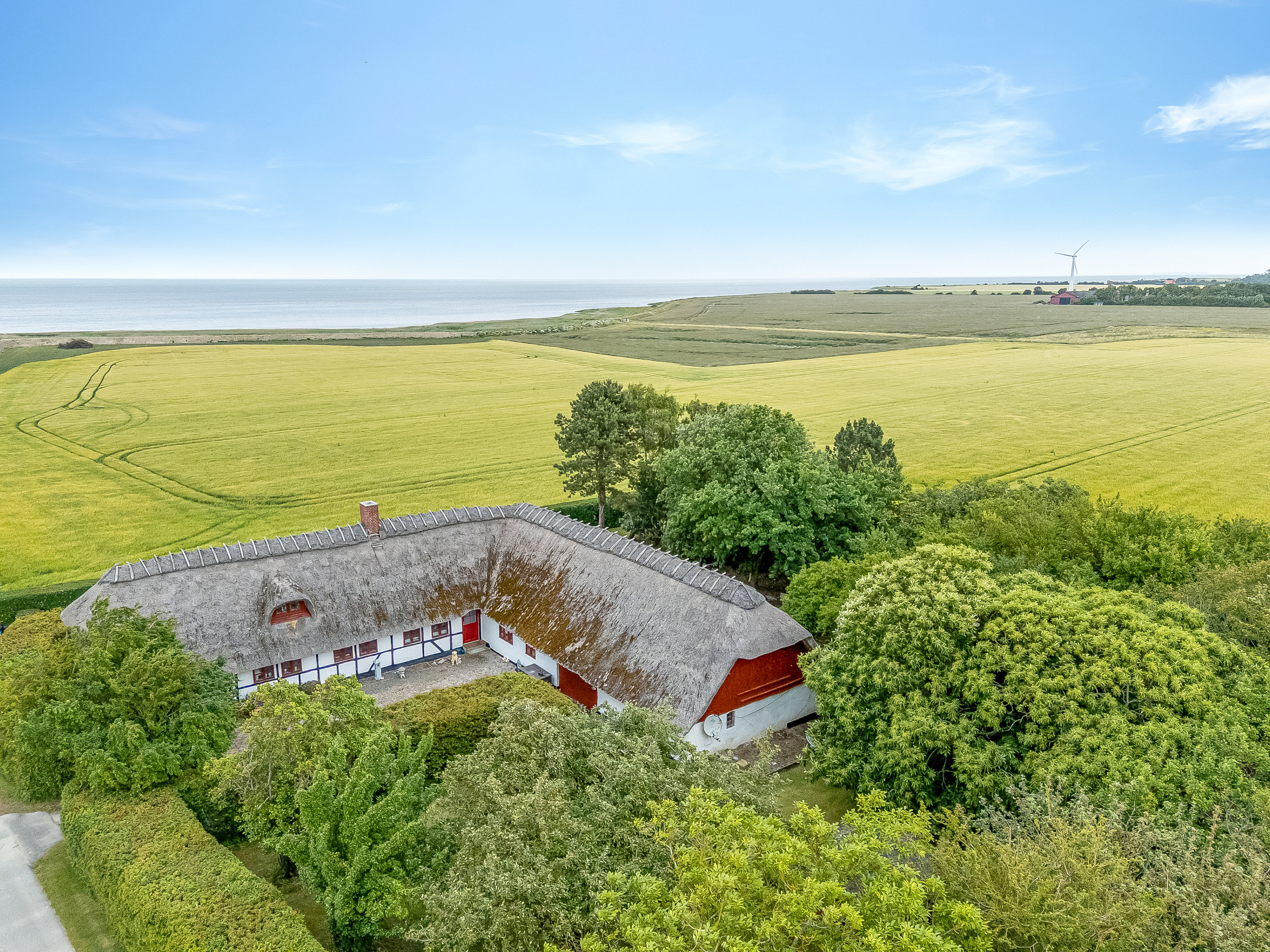 Fremhævet luftfoto billede i fuldskærmstilstand. Billede af Uglevejen 16, Vindeby, 4913 Horslunde