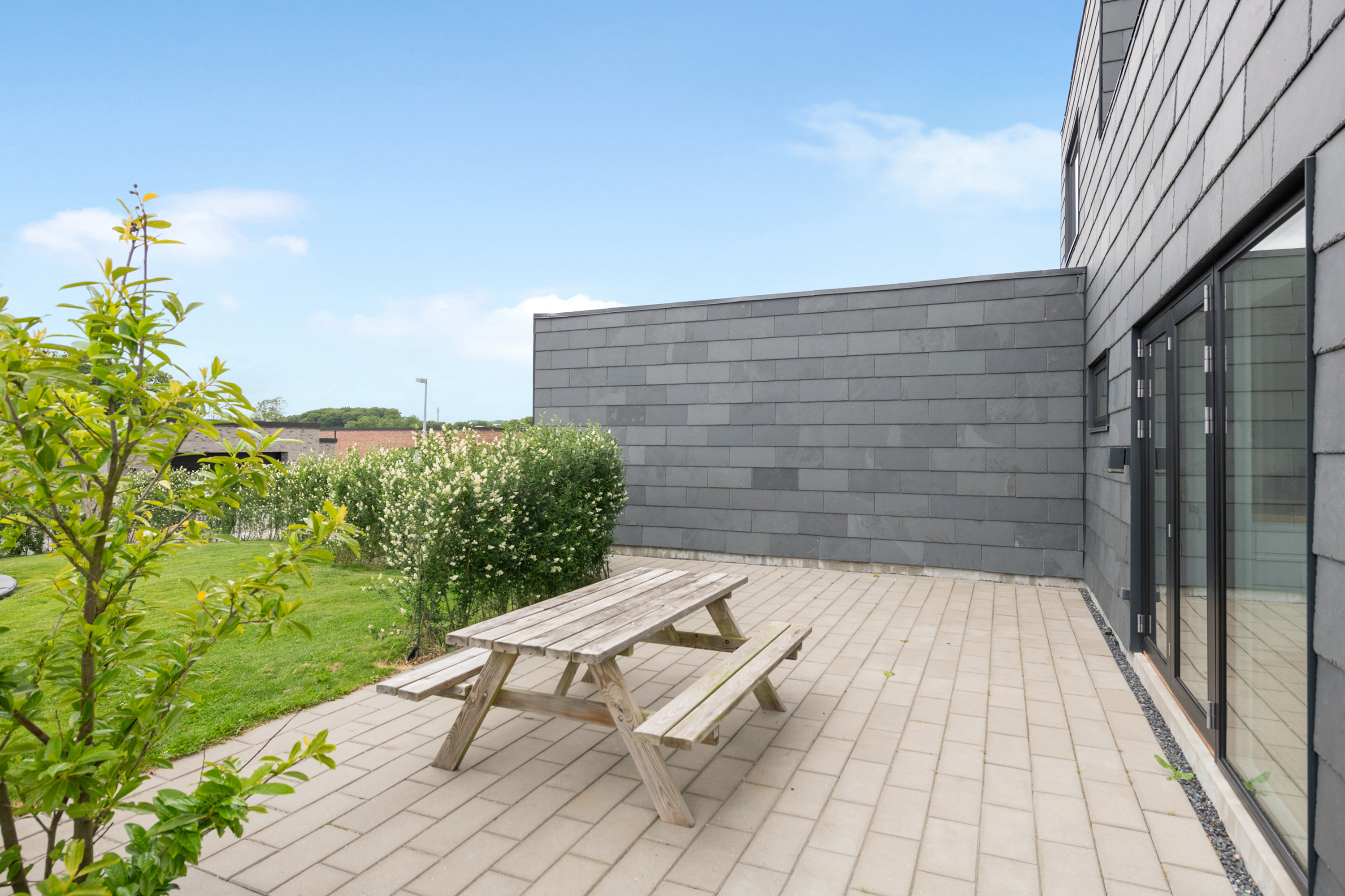 Fremhævet  billede i fuldskærmstilstand. Billede af Nørredalen 26, 8670 Låsby