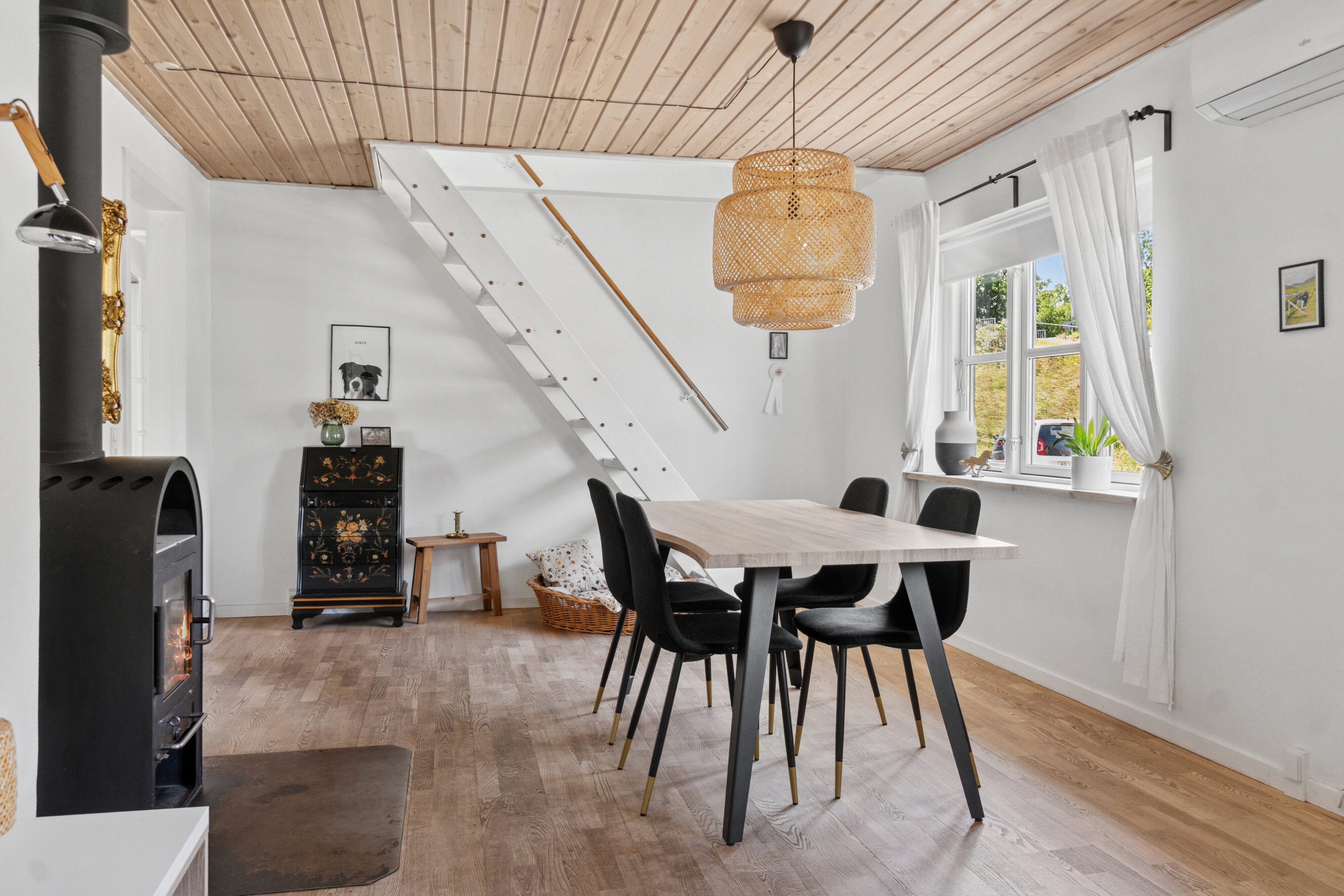 Fremhævet stue billede i fuldskærmstilstand. Billede af Bag Volden 4, 4241 Vemmelev