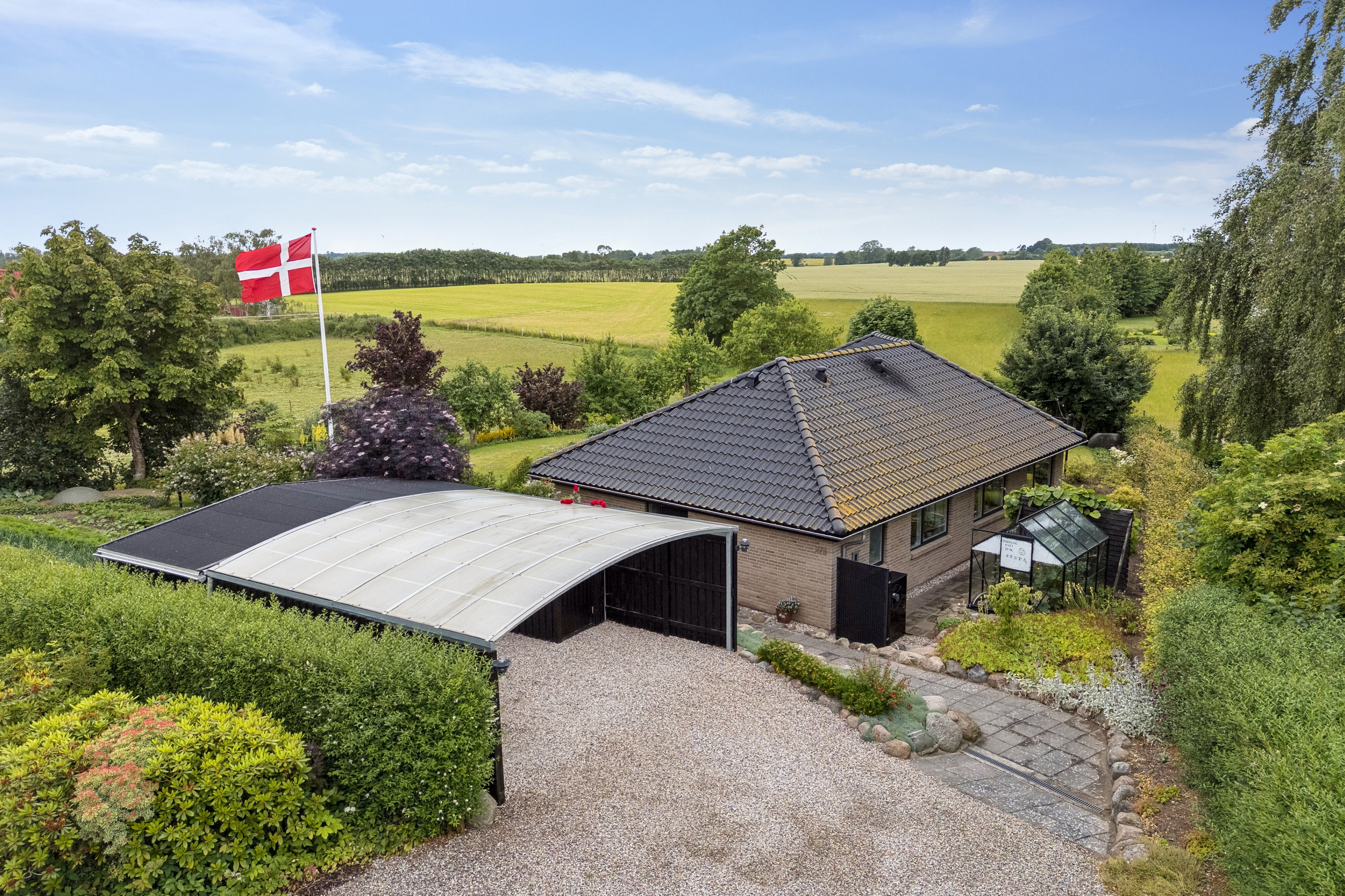 Fremhævet set fra vejen billede i fuldskærmstilstand. Billede af Fodbygade 27B, Fodby, 4700 Næstved