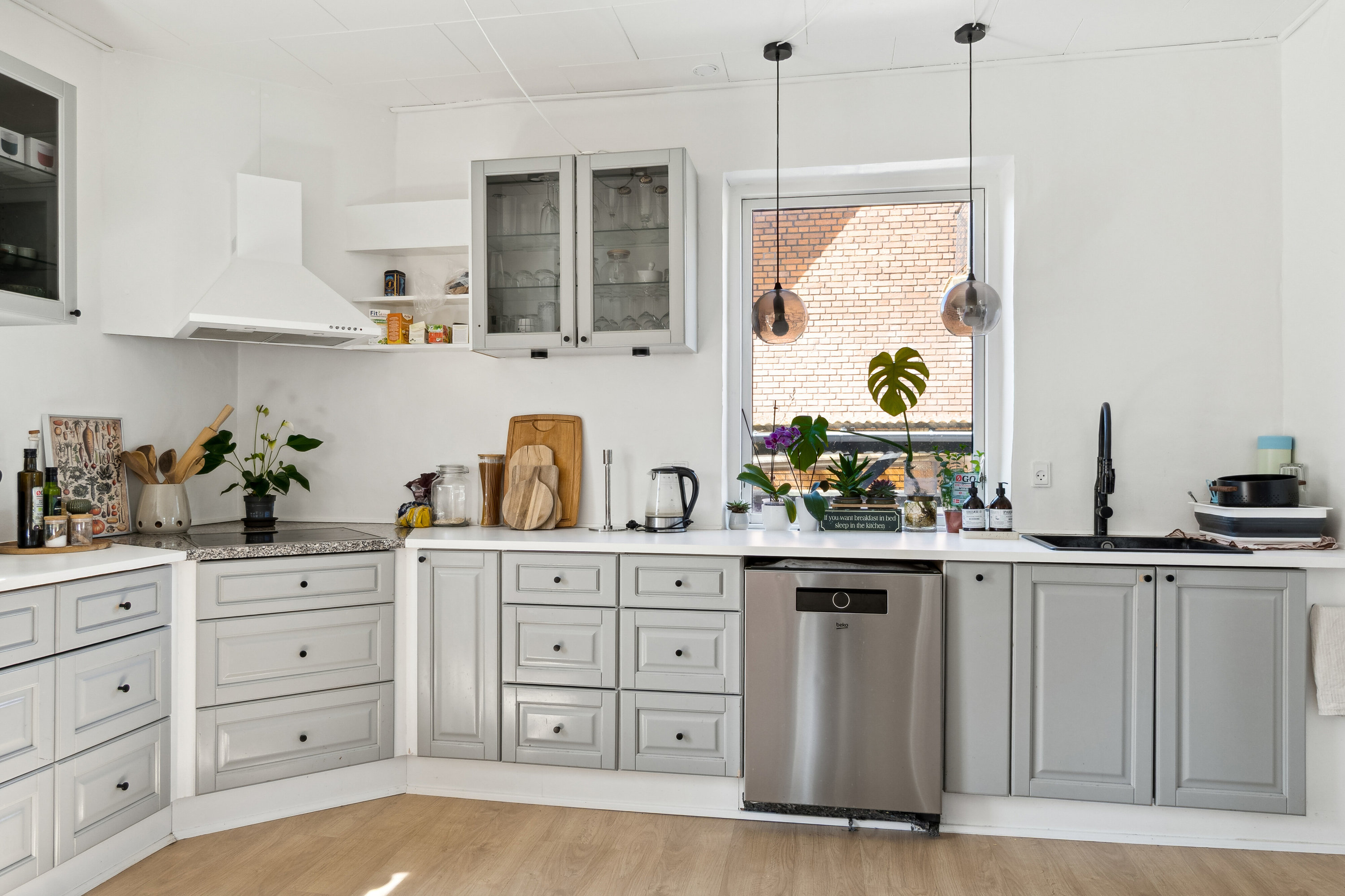 Fremhævet køkken billede i fuldskærmstilstand. Billede af Esterhøjvej 11, 4550 Asnæs