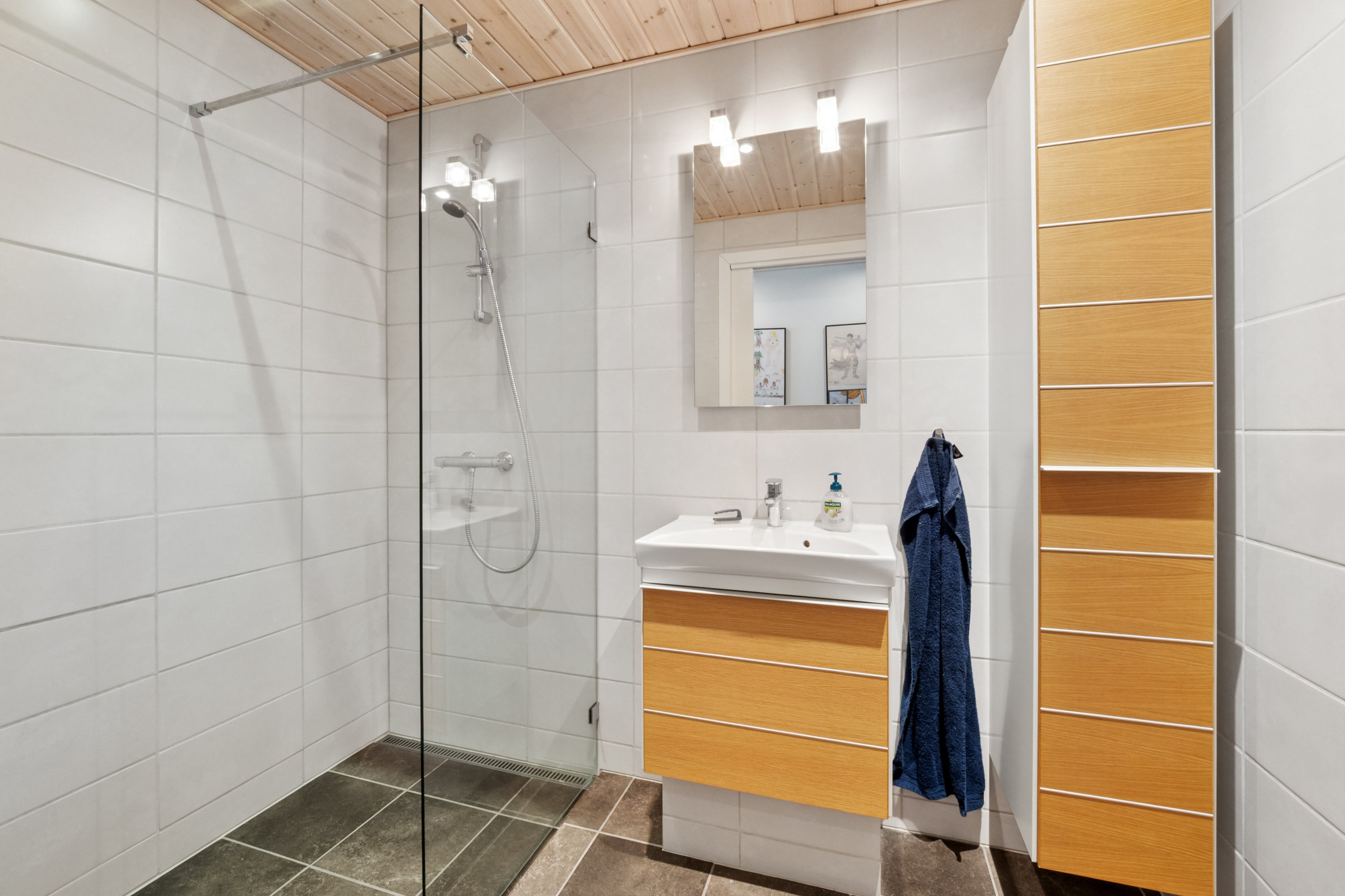 Fremhævet badeværelse billede i fuldskærmstilstand. Billede af Gl. Århusvej 131C, 8800 Viborg