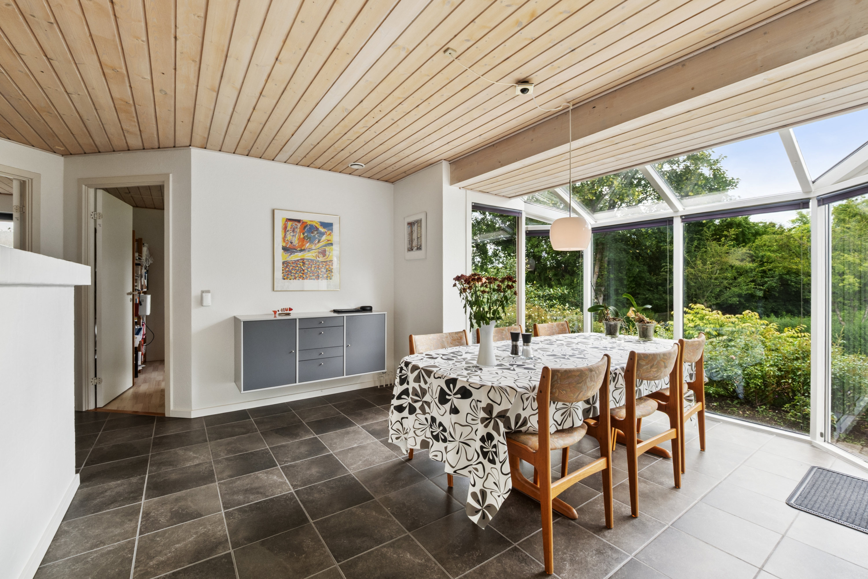 Fremhævet stue billede i fuldskærmstilstand. Billede af Gl. Århusvej 131C, 8800 Viborg