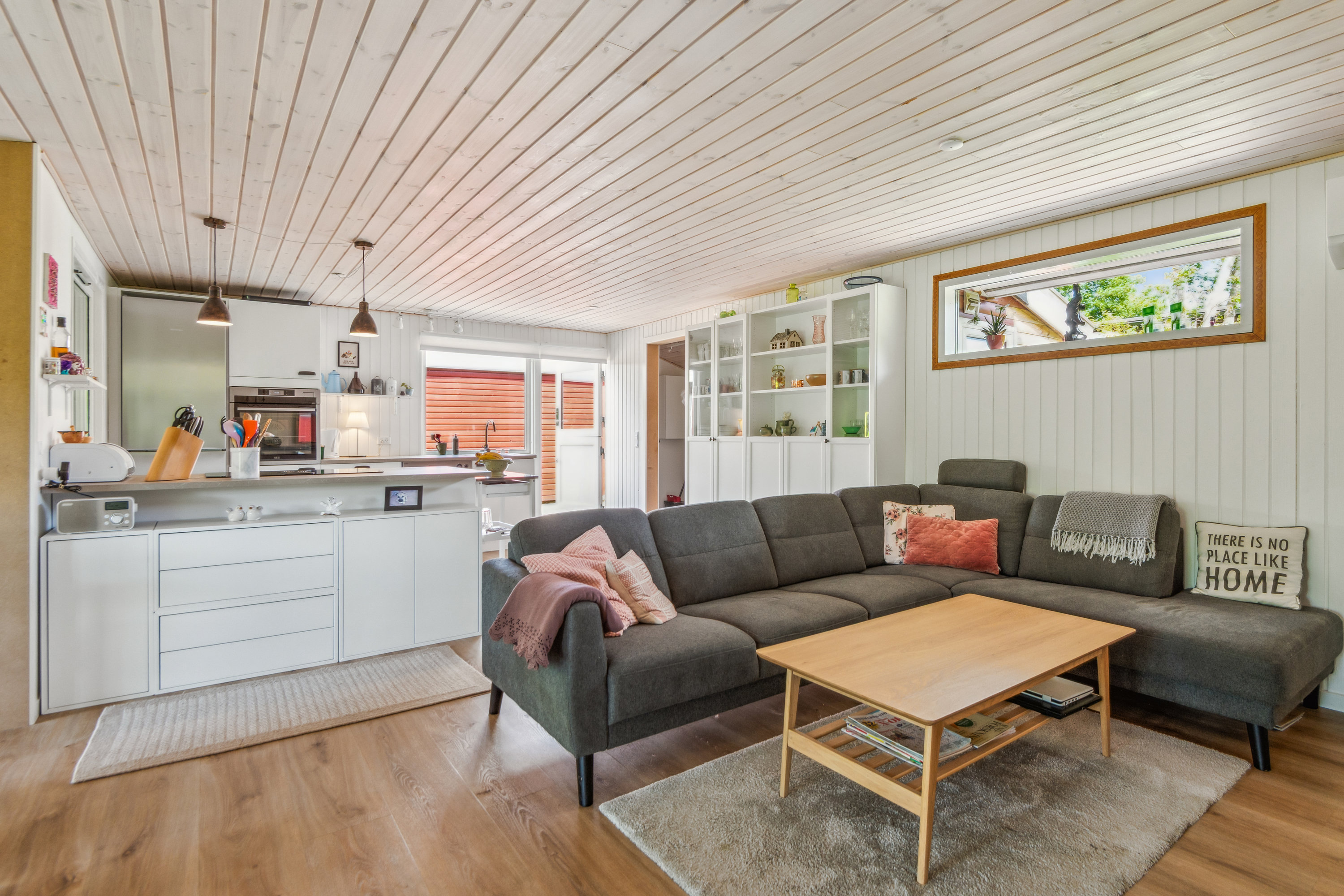 Fremhævet stue billede i fuldskærmstilstand. Billede af Ålerusen 47, 9240 Nibe