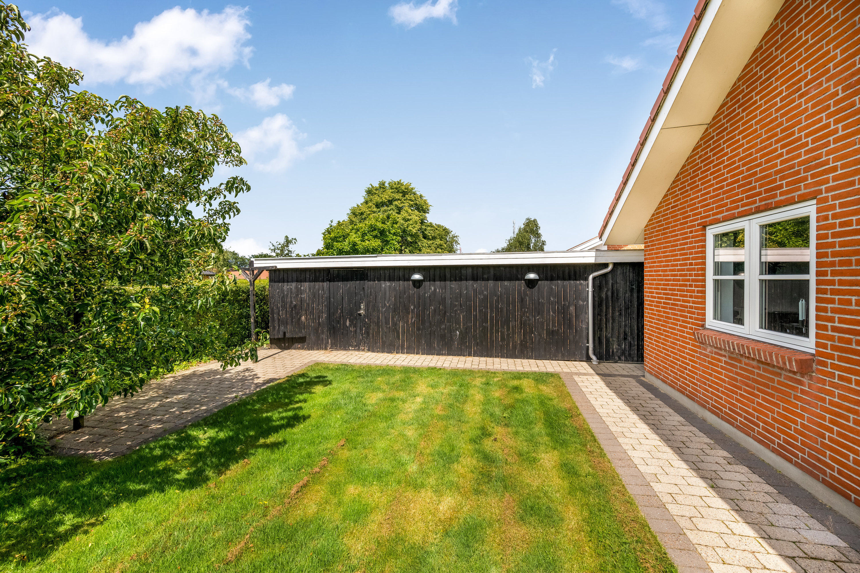 Fremhævet have billede i fuldskærmstilstand. Billede af Oldagervænget 22, 6900 Skjern