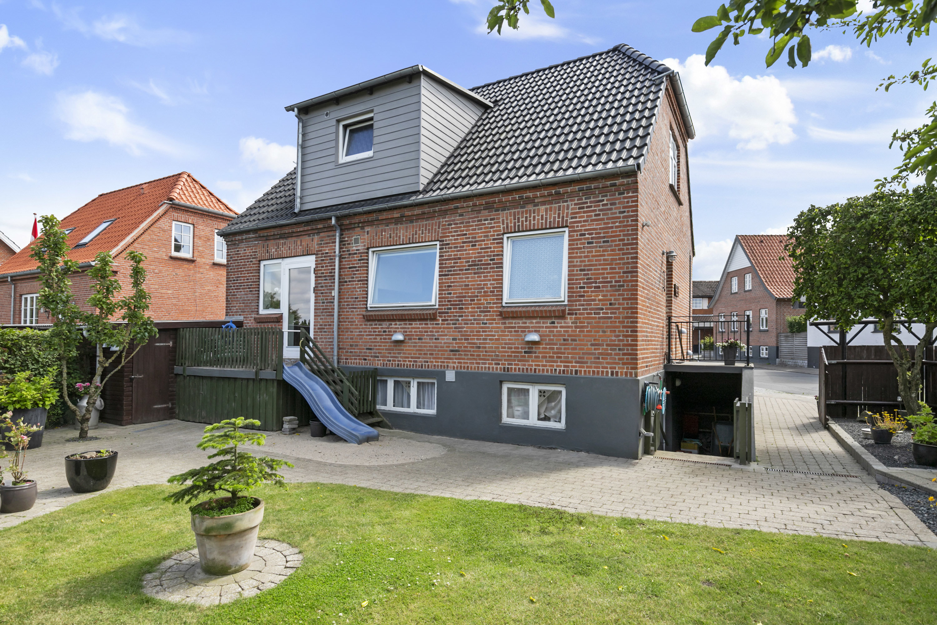 Fremhævet have billede i fuldskærmstilstand. Billede af Stejlmosevej 14, 9600 Aars