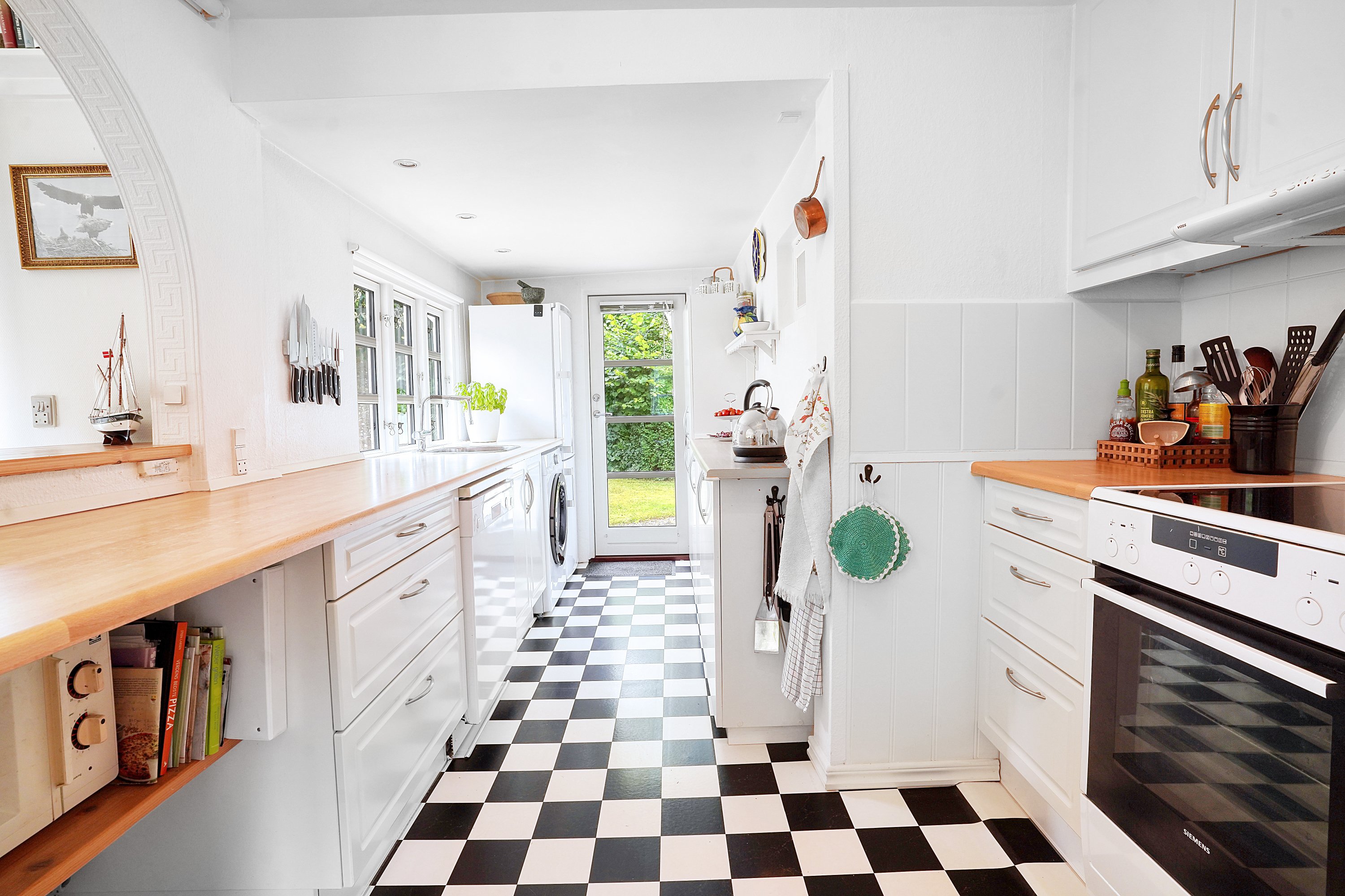 Fremhævet køkken billede i fuldskærmstilstand. Billede af Dalevænget 16, 3120 Dronningmølle