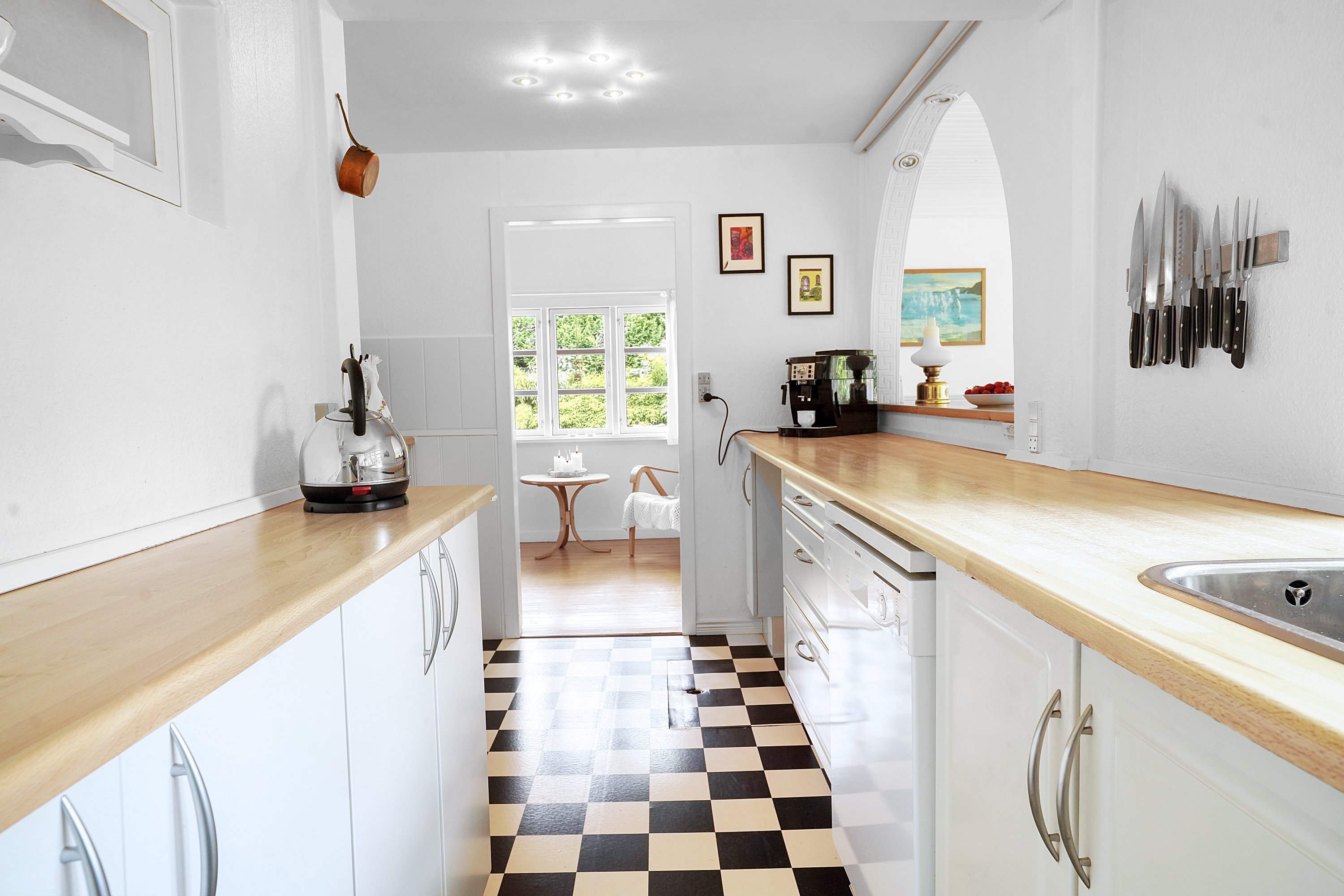 Fremhævet køkken billede i fuldskærmstilstand. Billede af Dalevænget 16, 3120 Dronningmølle