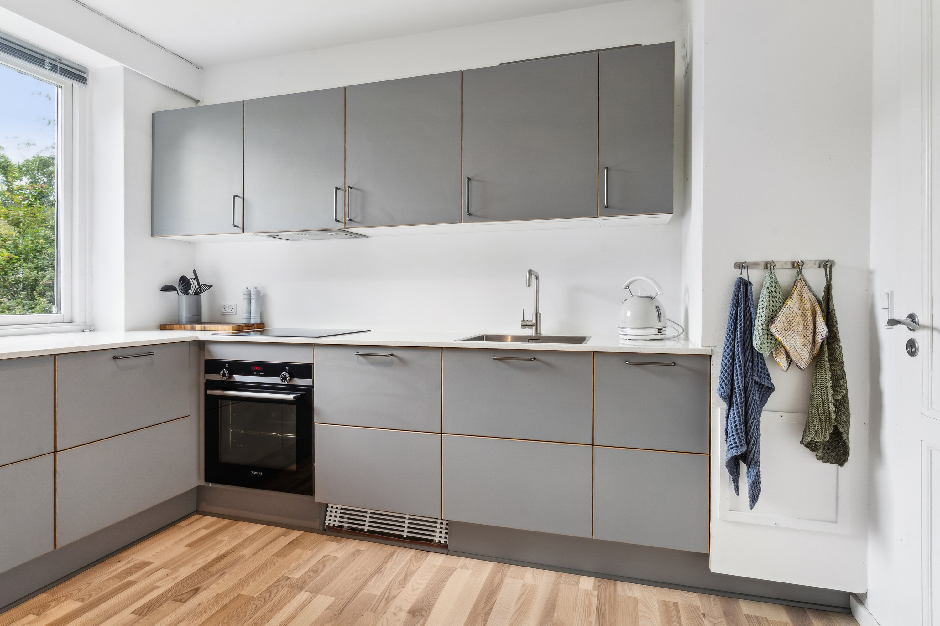 Fremhævet køkken billede i fuldskærmstilstand. Billede af Ryetvej 63, 1. mf., 3500 Værløse