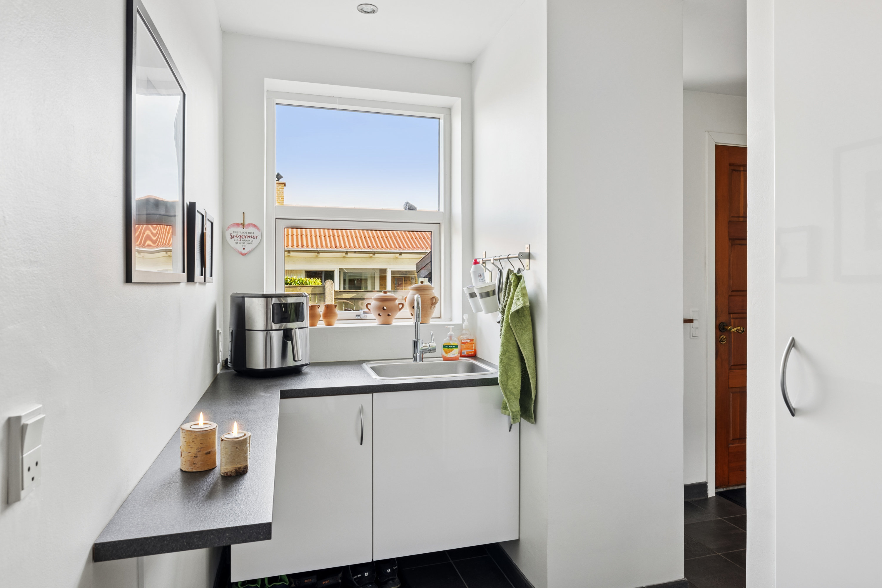 Fremhævet køkken billede i fuldskærmstilstand. Billede af Johan Bittmanns Vej 17, 7850 Stoholm Jyll