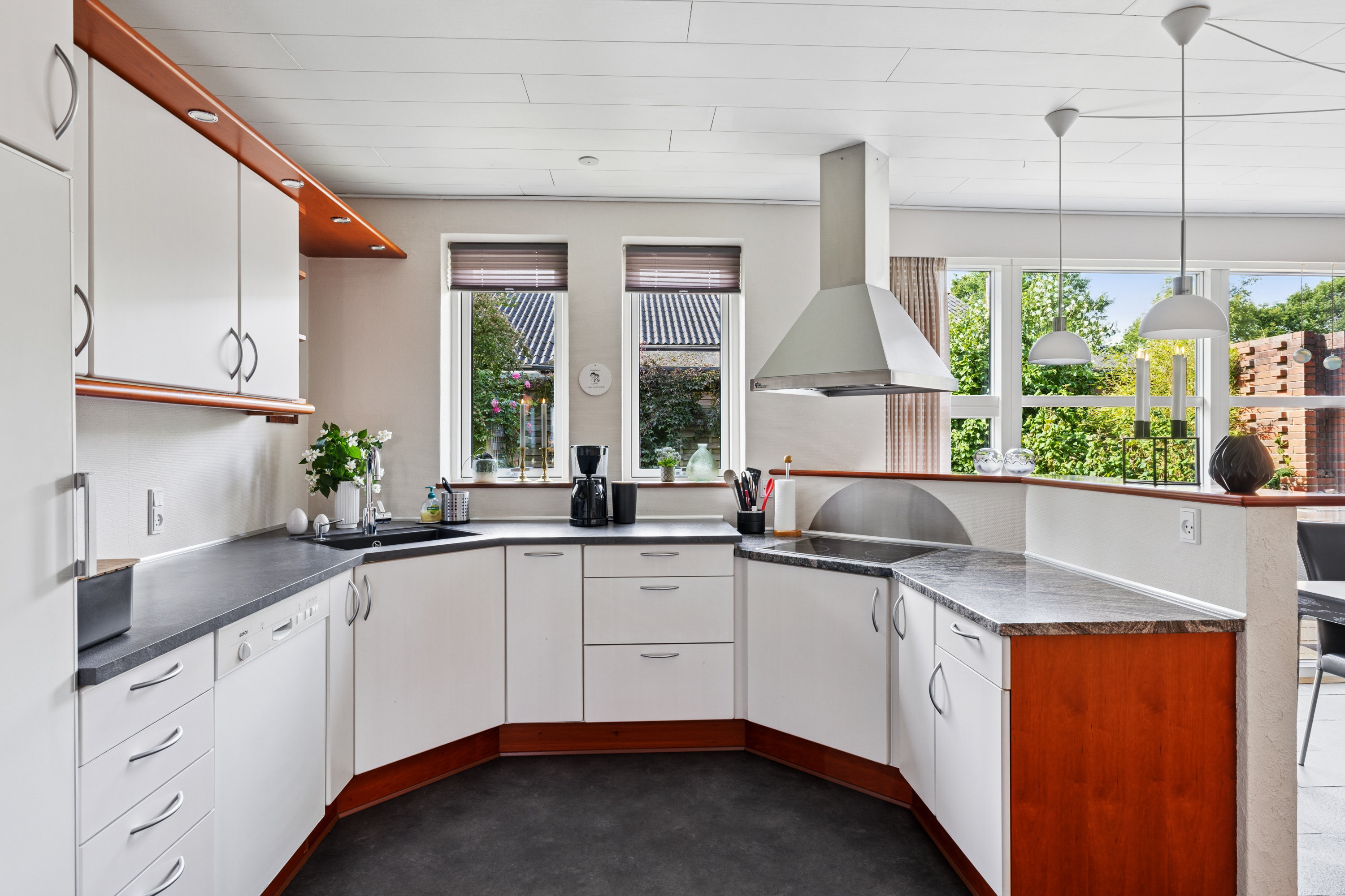 Fremhævet køkken billede i fuldskærmstilstand. Billede af Johan Bittmanns Vej 17, 7850 Stoholm Jyll