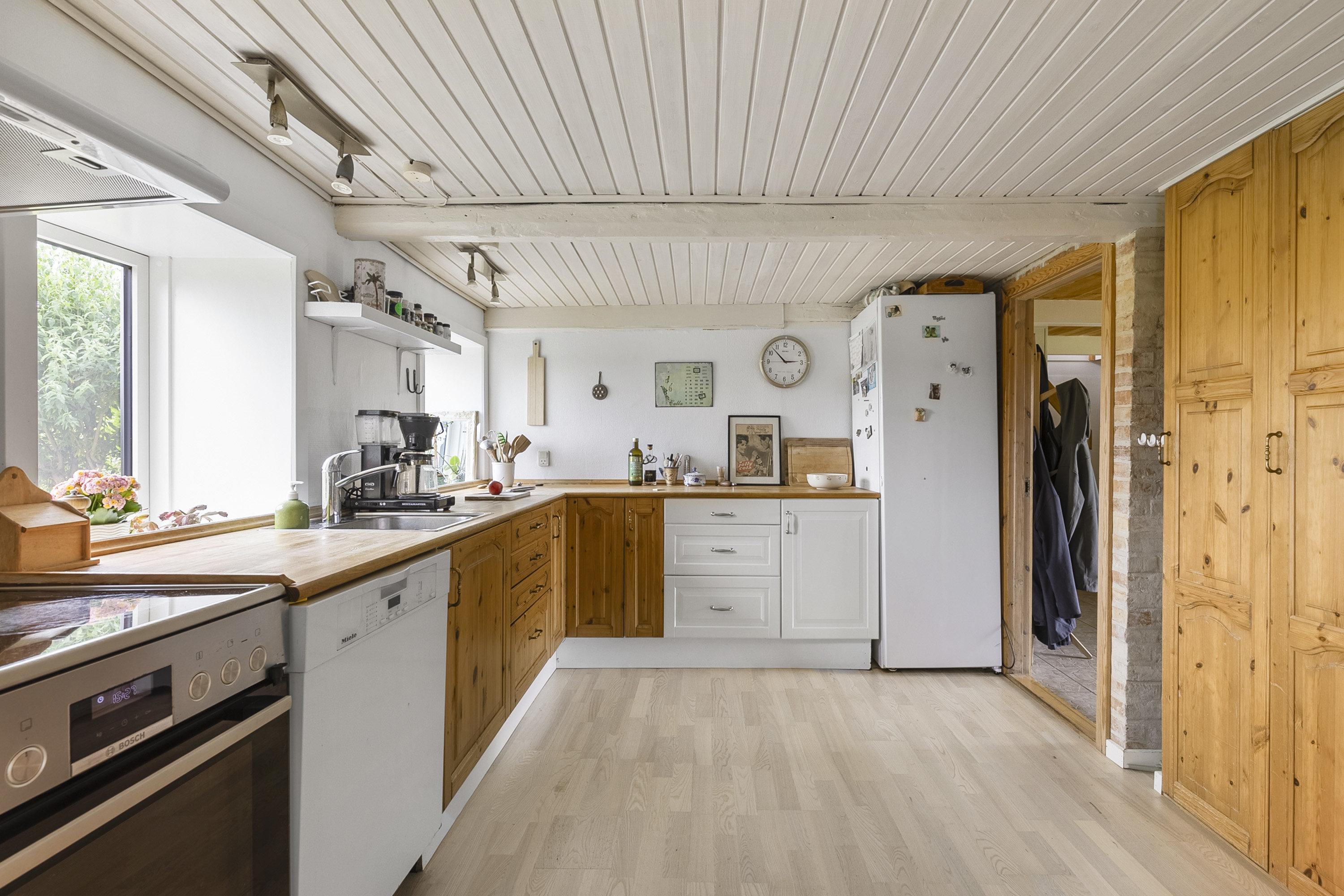 Fremhævet køkken billede i fuldskærmstilstand. Billede af Damvej 11, Blegind, 8362 Hørning