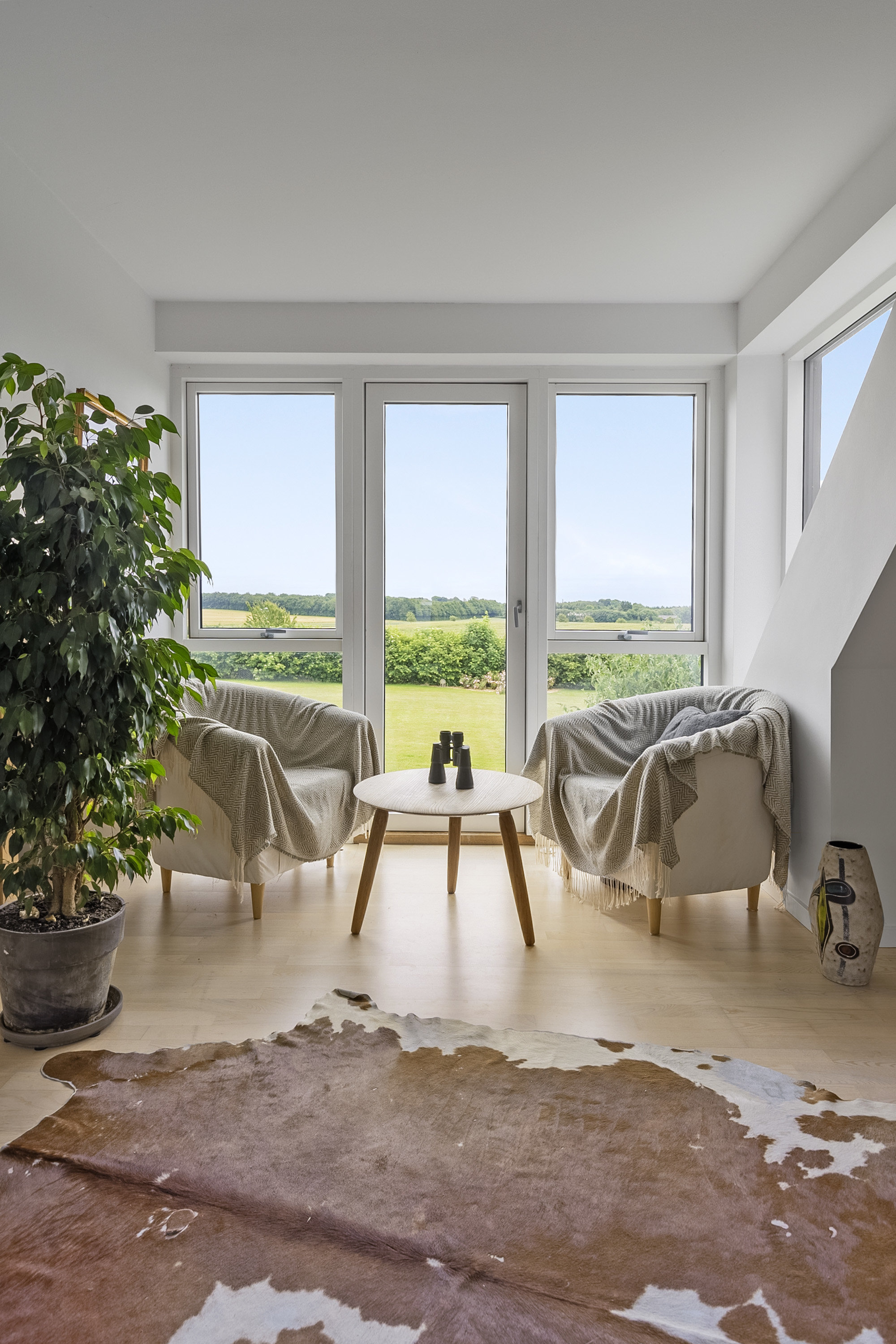 Fremhævet stue billede i fuldskærmstilstand. Billede af Damvej 11, Blegind, 8362 Hørning