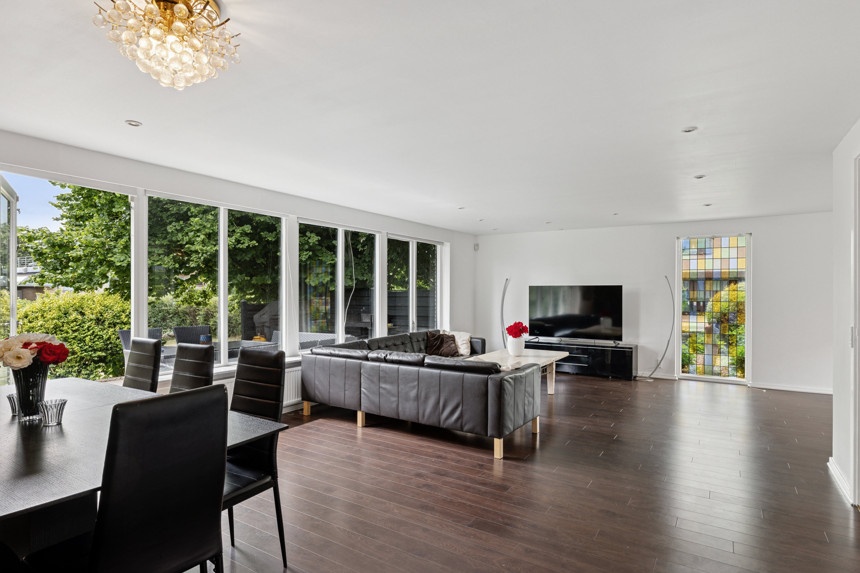 Fremhævet stue billede i fuldskærmstilstand. Billede af Gerdsvej 2, 8800 Viborg