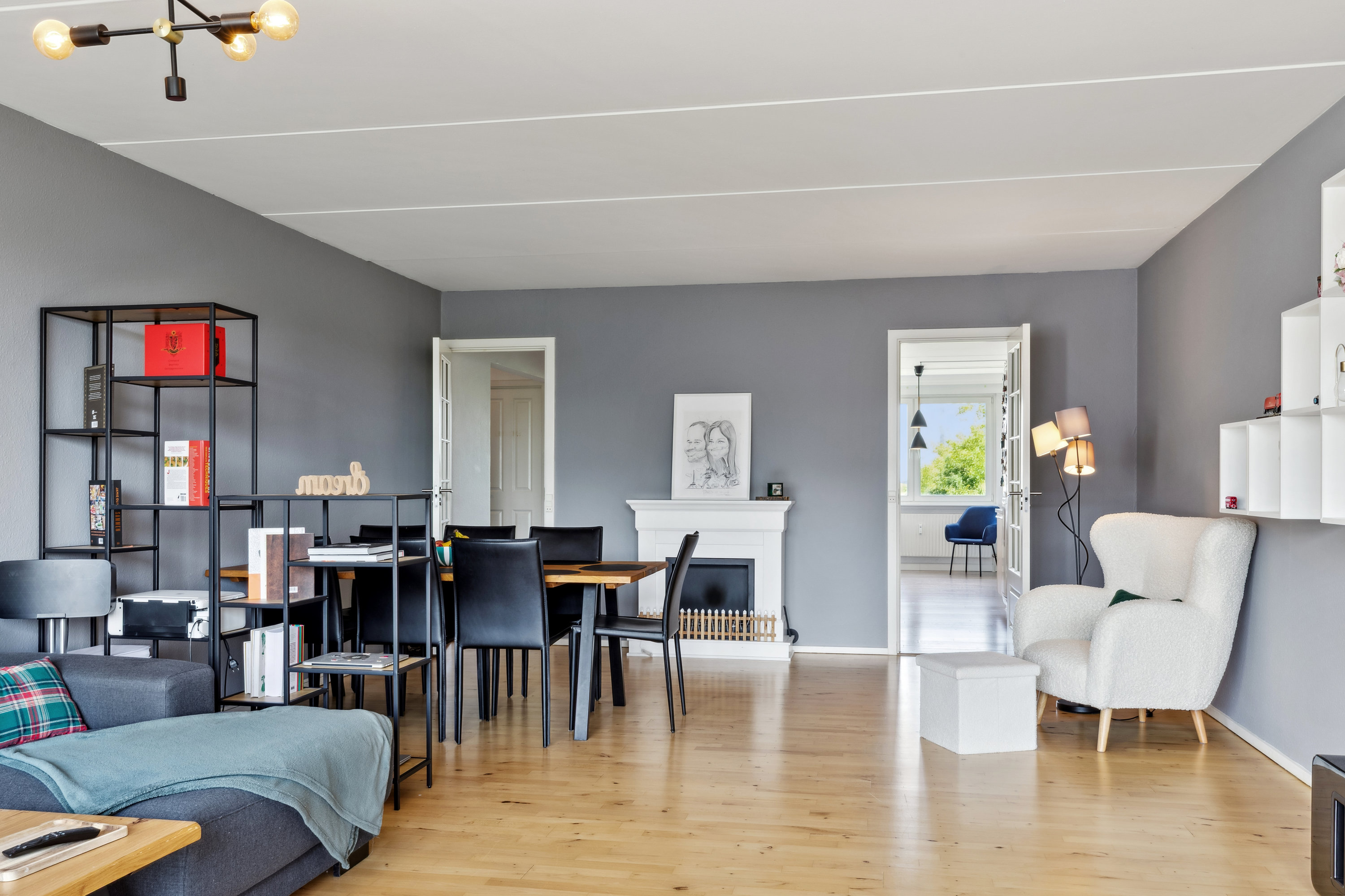 Fremhævet stue billede i fuldskærmstilstand. Billede af Spaden D 1, 2. 3., Høje Taastrup, 2630 Taastrup